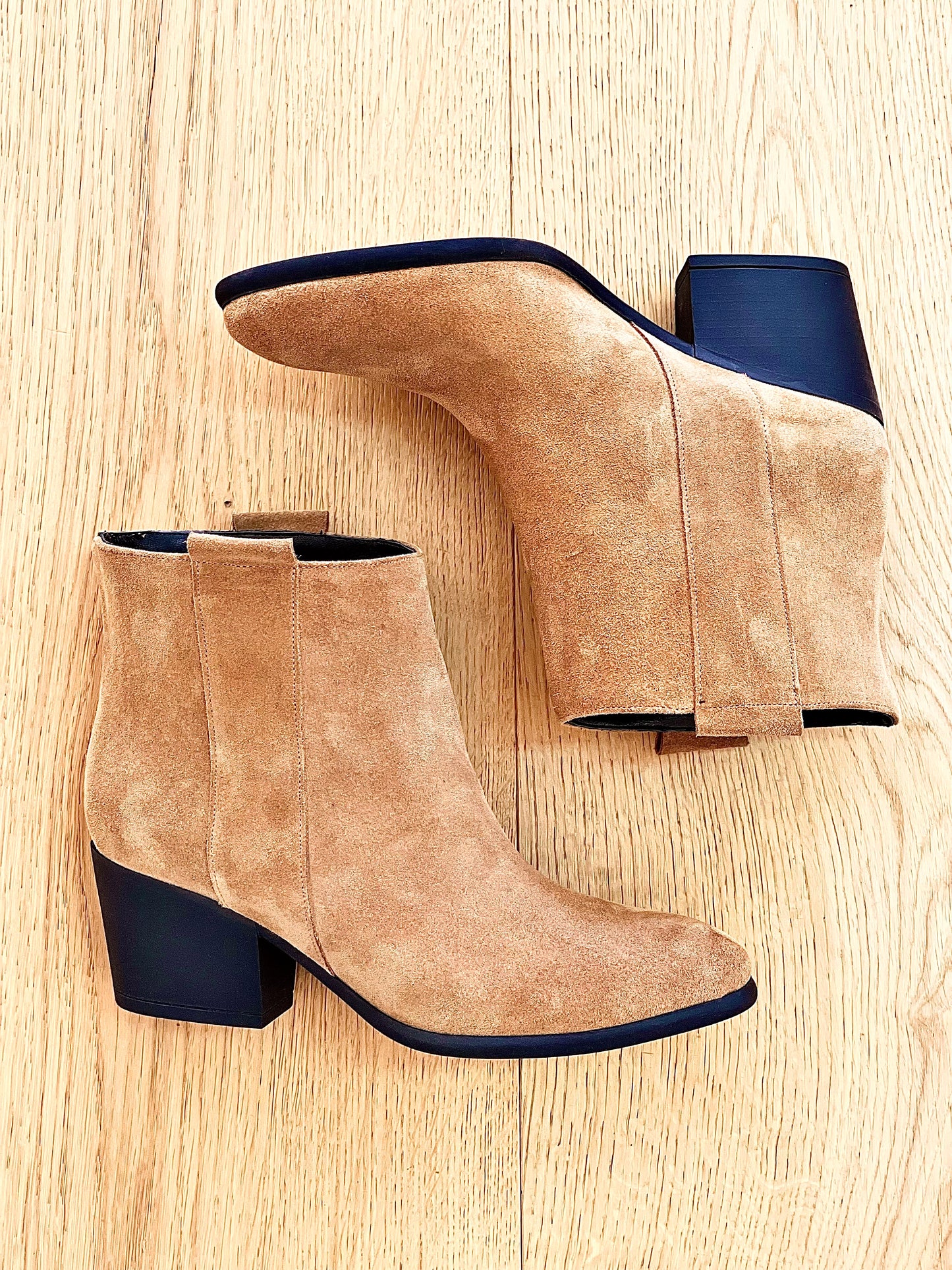 TESSA SUEDE LEATHER