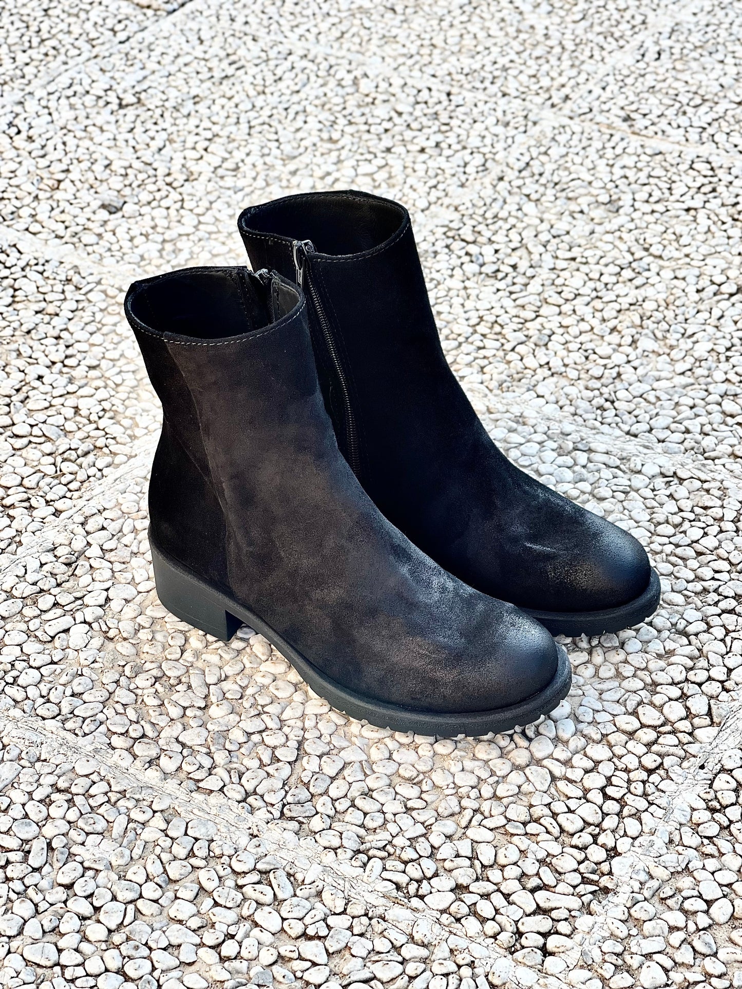 SIRIO BLACK SUEDE