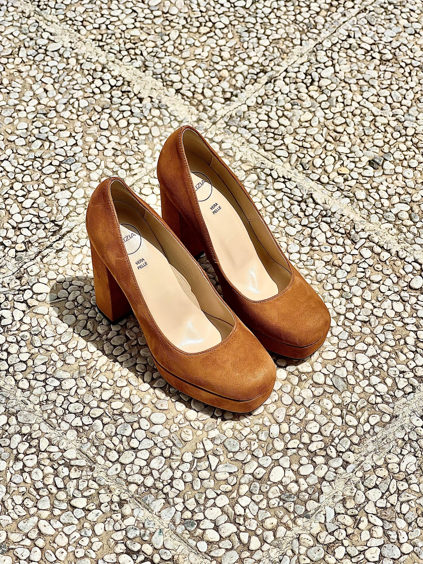 KATA SUEDE LEATHER