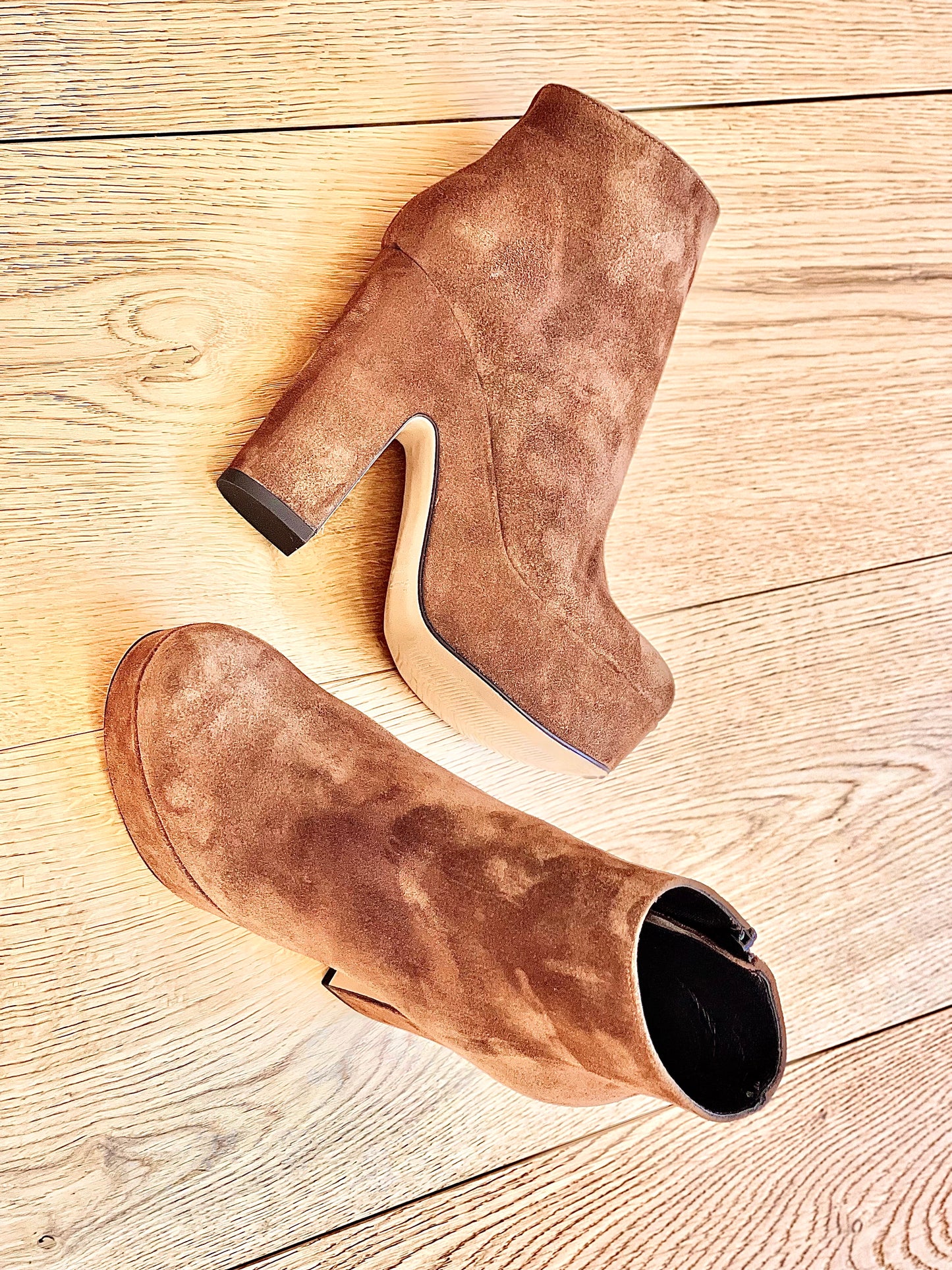 TURAN COGNAC SUEDE