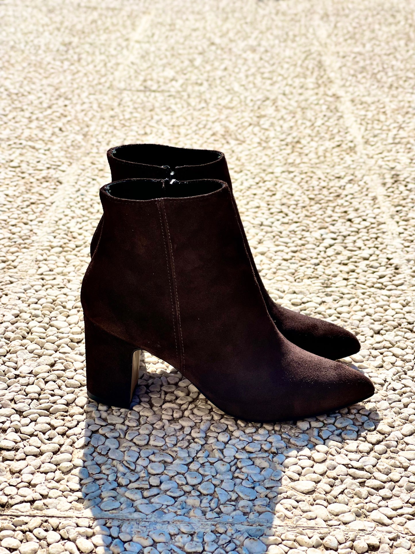 BROWN SUEDE GEMINI
