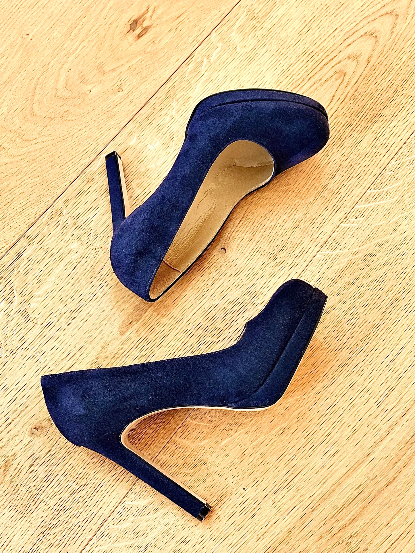 ANNA BLUE SUEDE