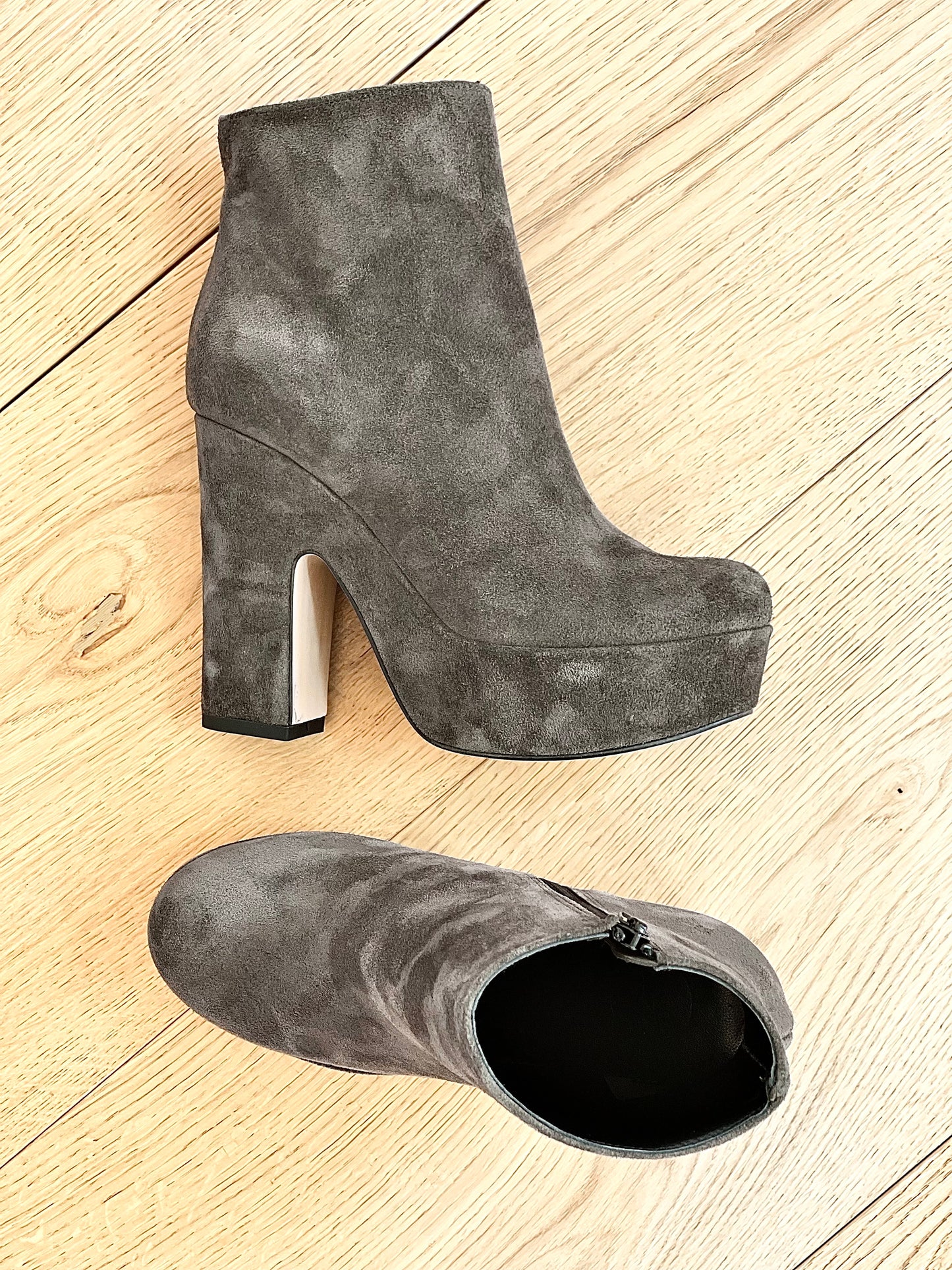 TURAN SUEDE KHAKI