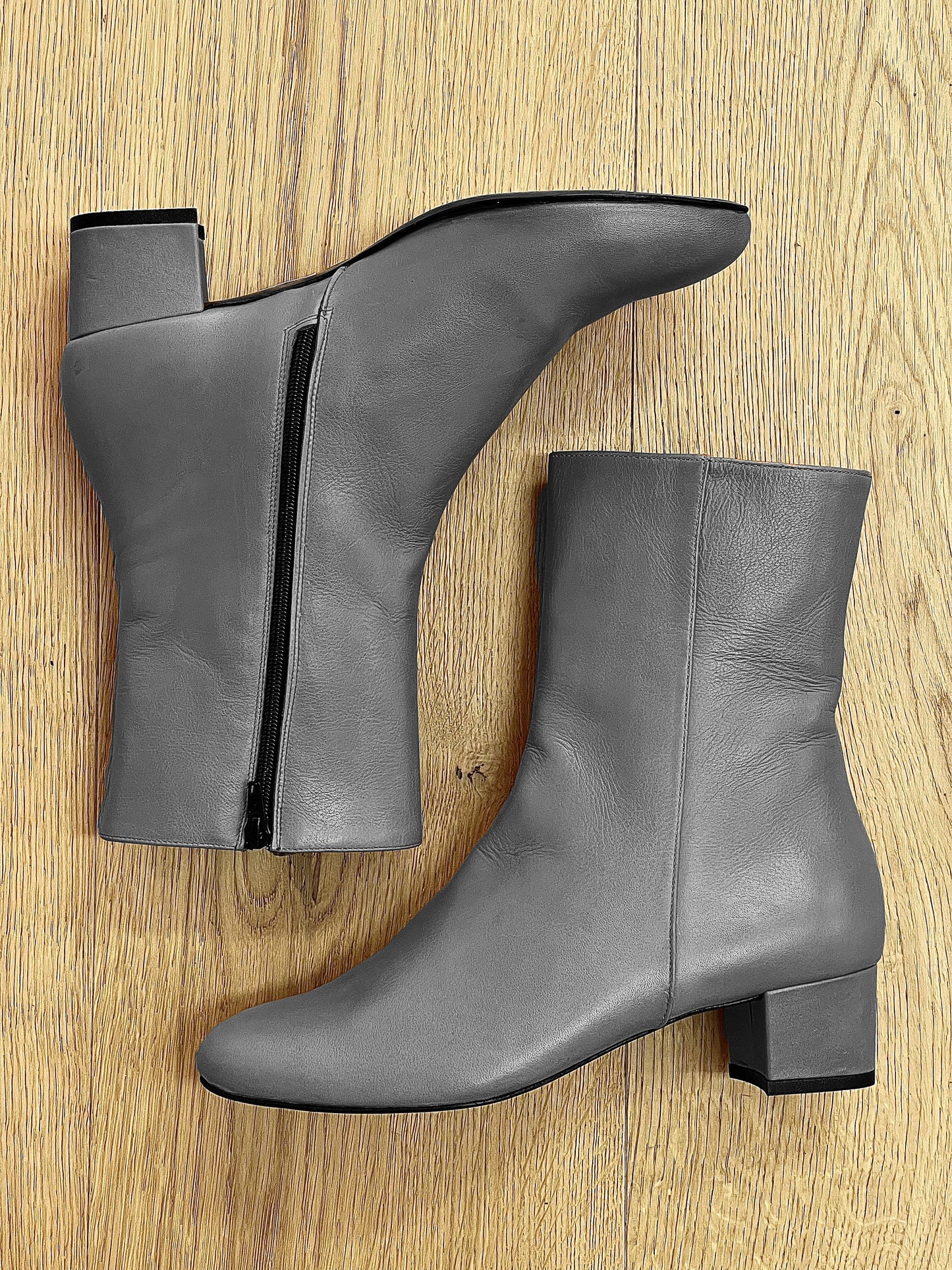 MAXIM LEATHER GRAY