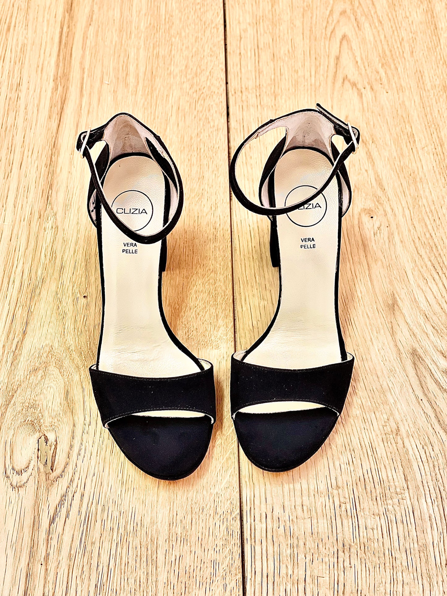 MARA BLACK SUEDE