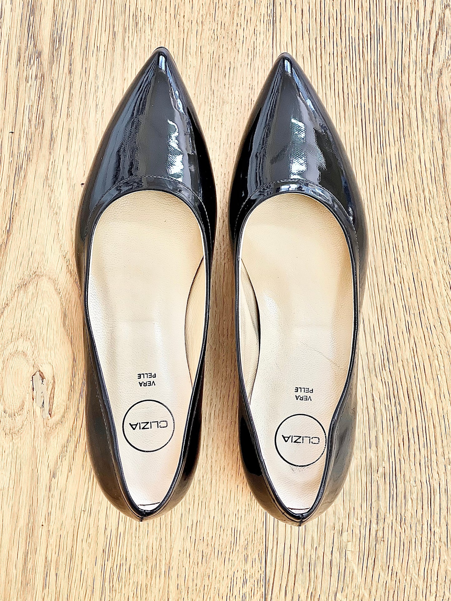 UMA BLACK PATENT LEATHER