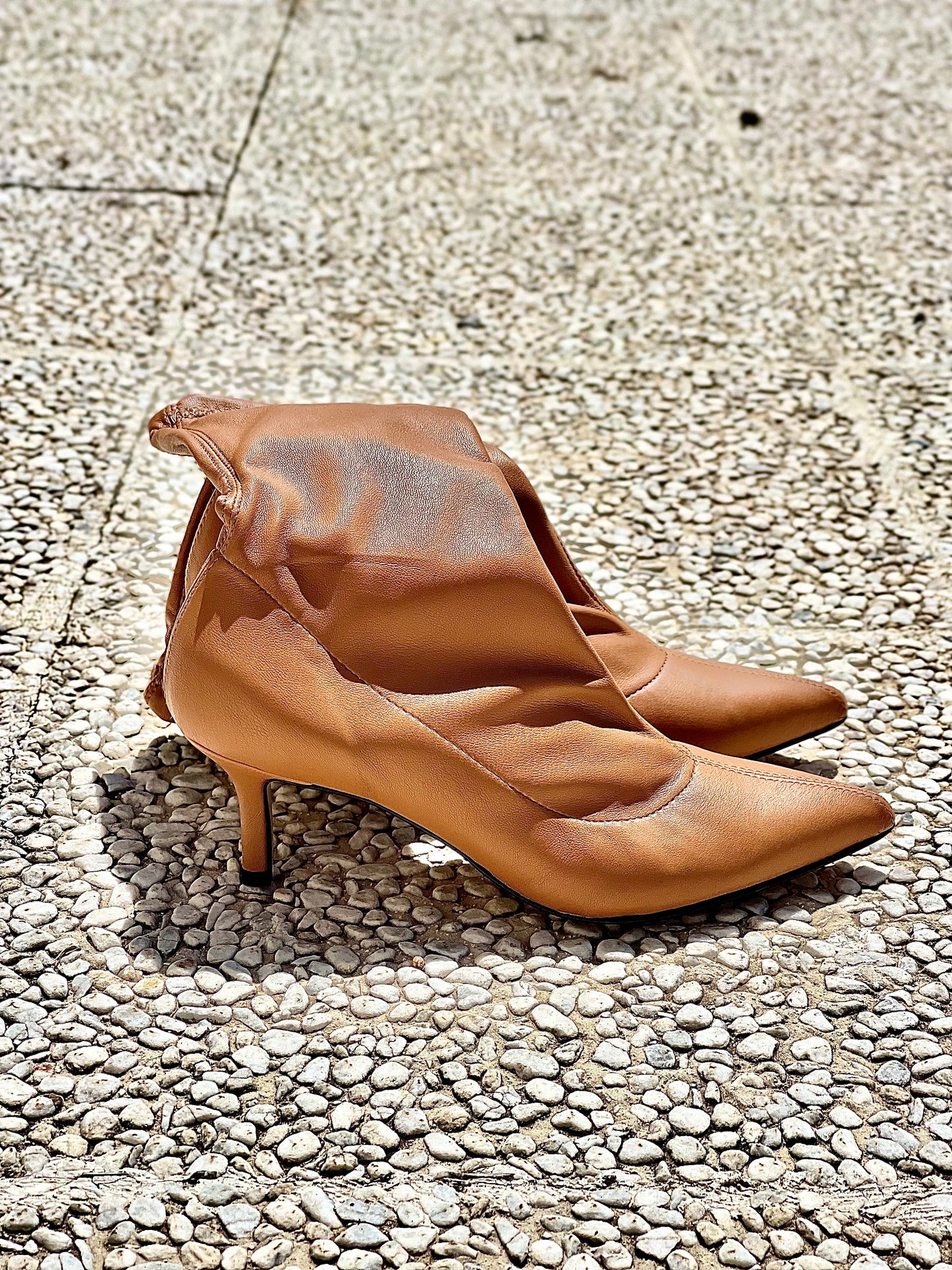 GINGER LEATHER