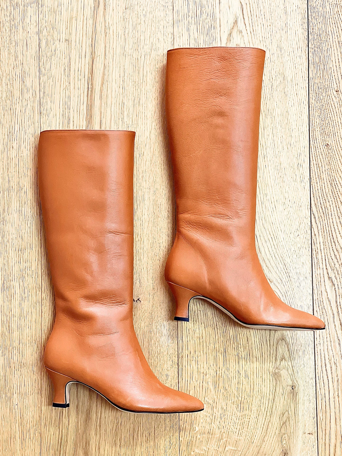 MAGELLAN LEATHER