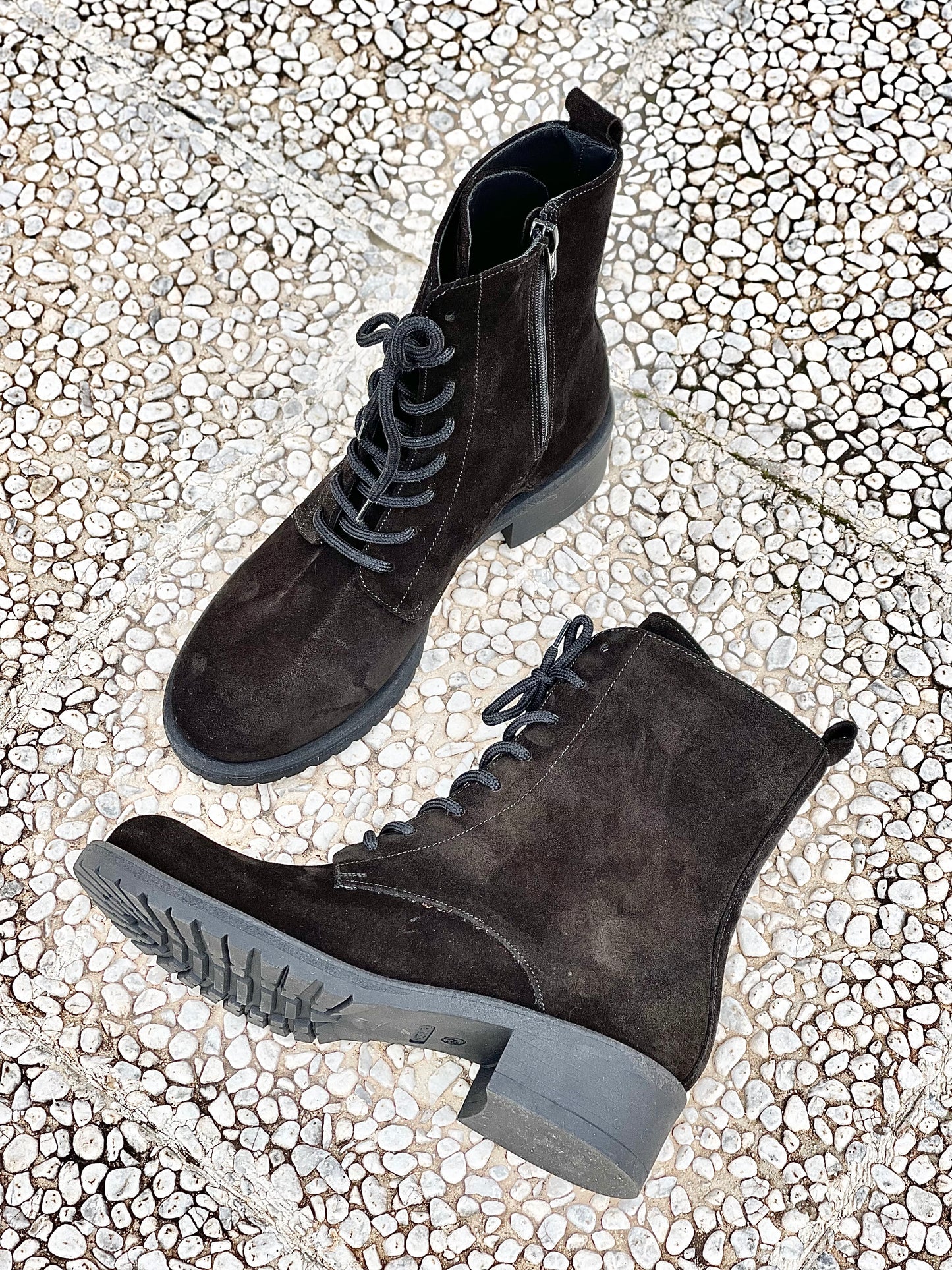 BLACK SUEDE SAMBA