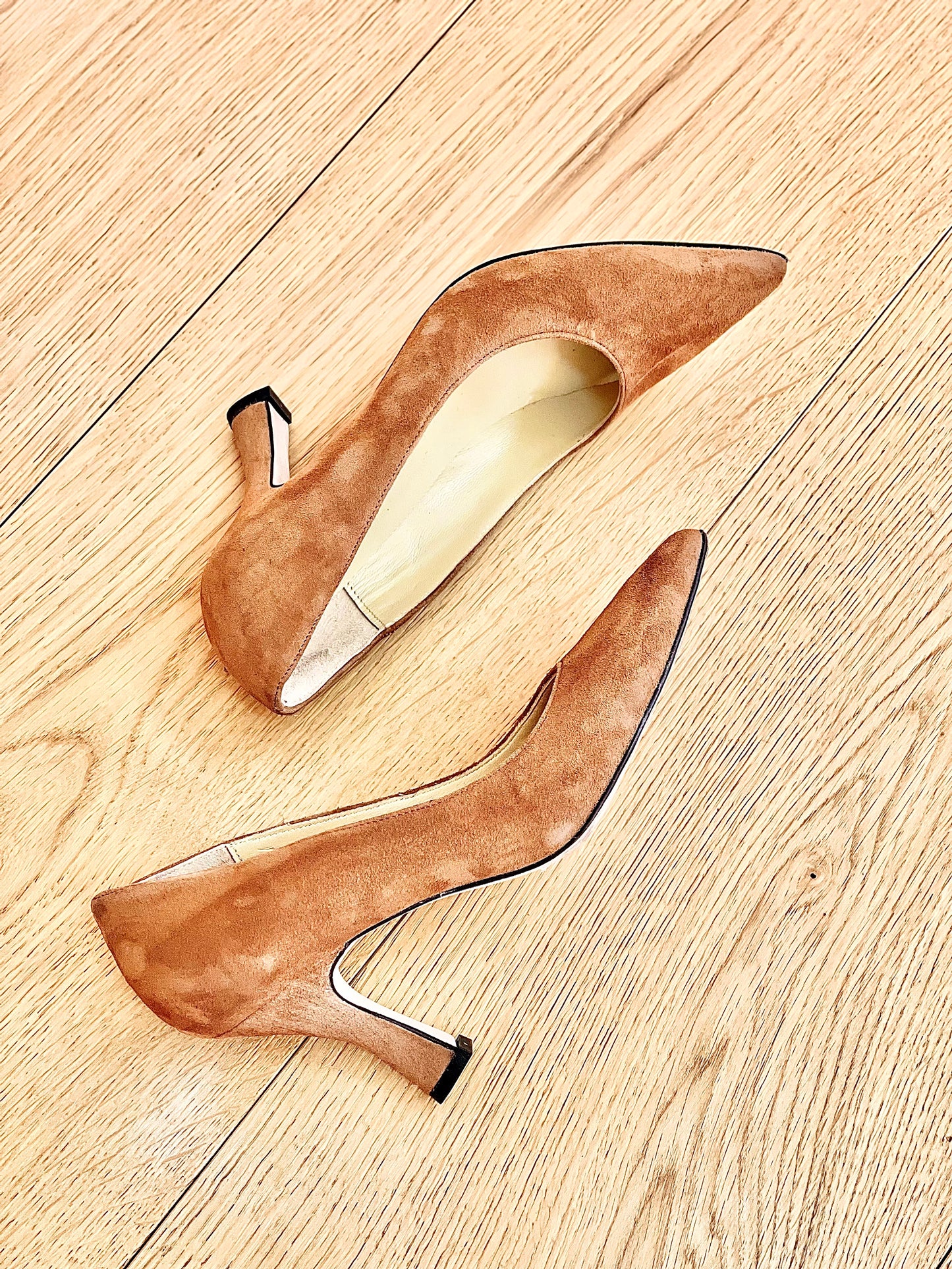JOAN SUEDE LEATHER