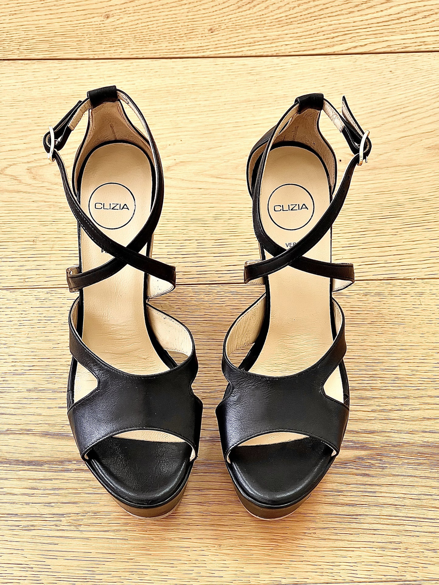 KATIA LEATHER BLACK