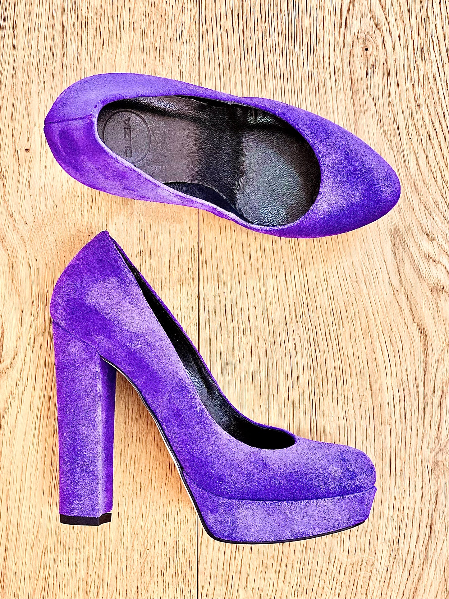 PURPLE SUEDE CANCUN