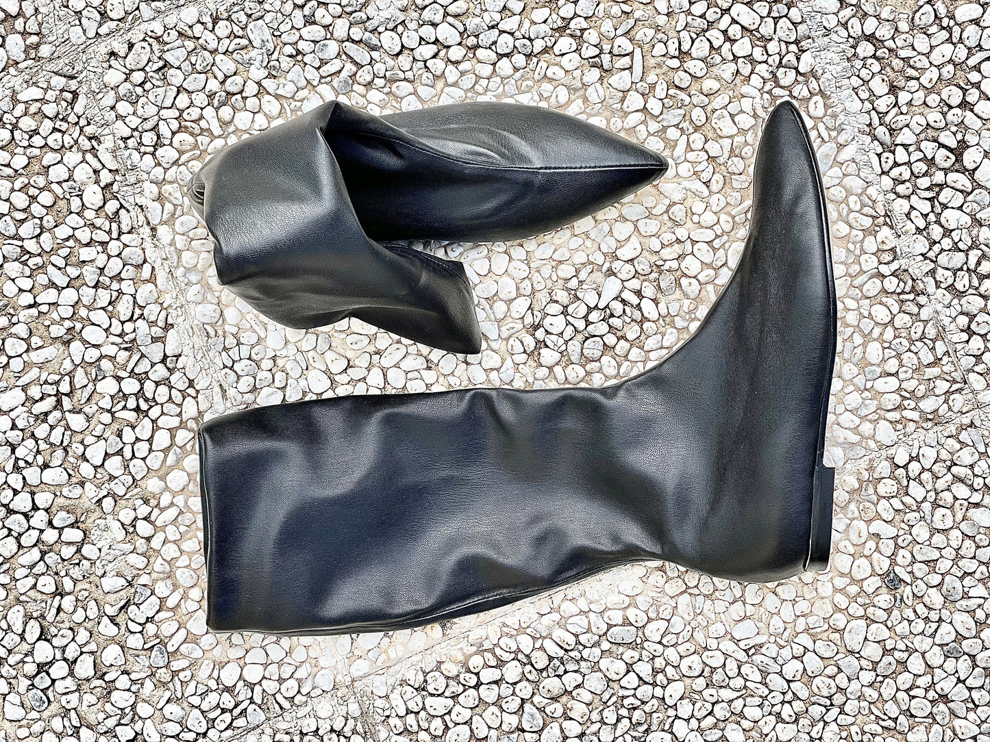 GINKO BLACK