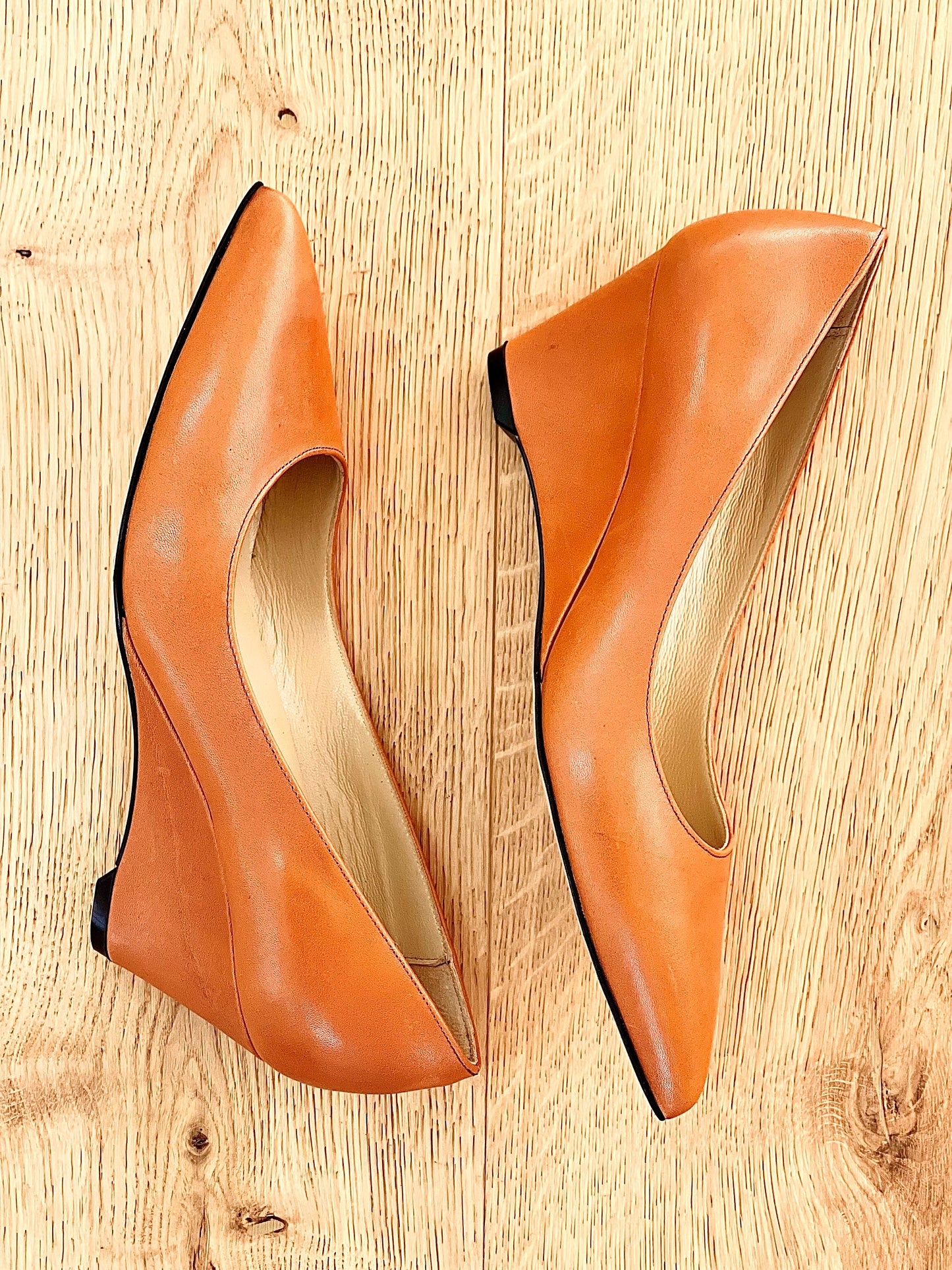 AVA LEATHER LEATHER