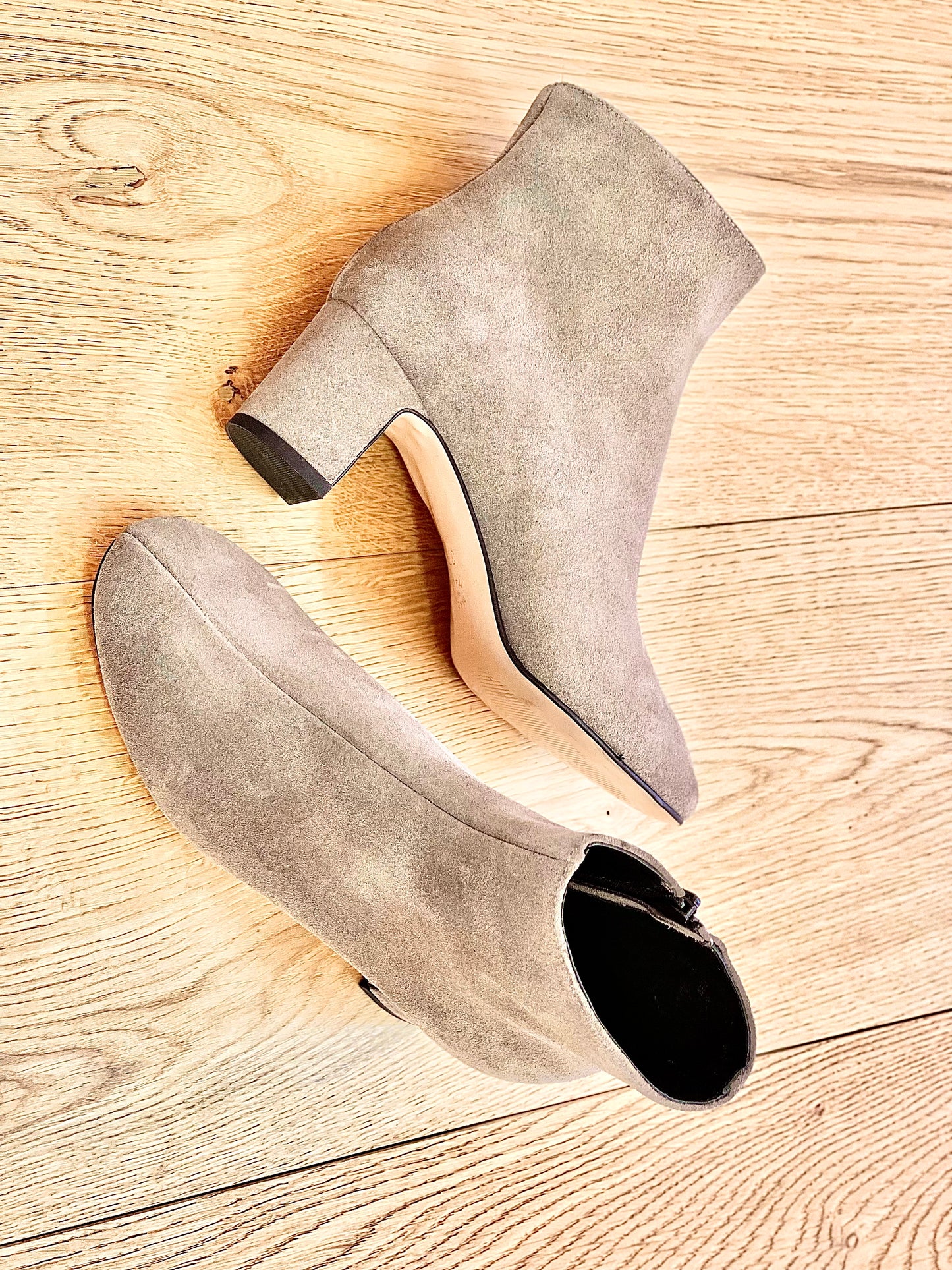 LUCAS SUEDE TAUPE
