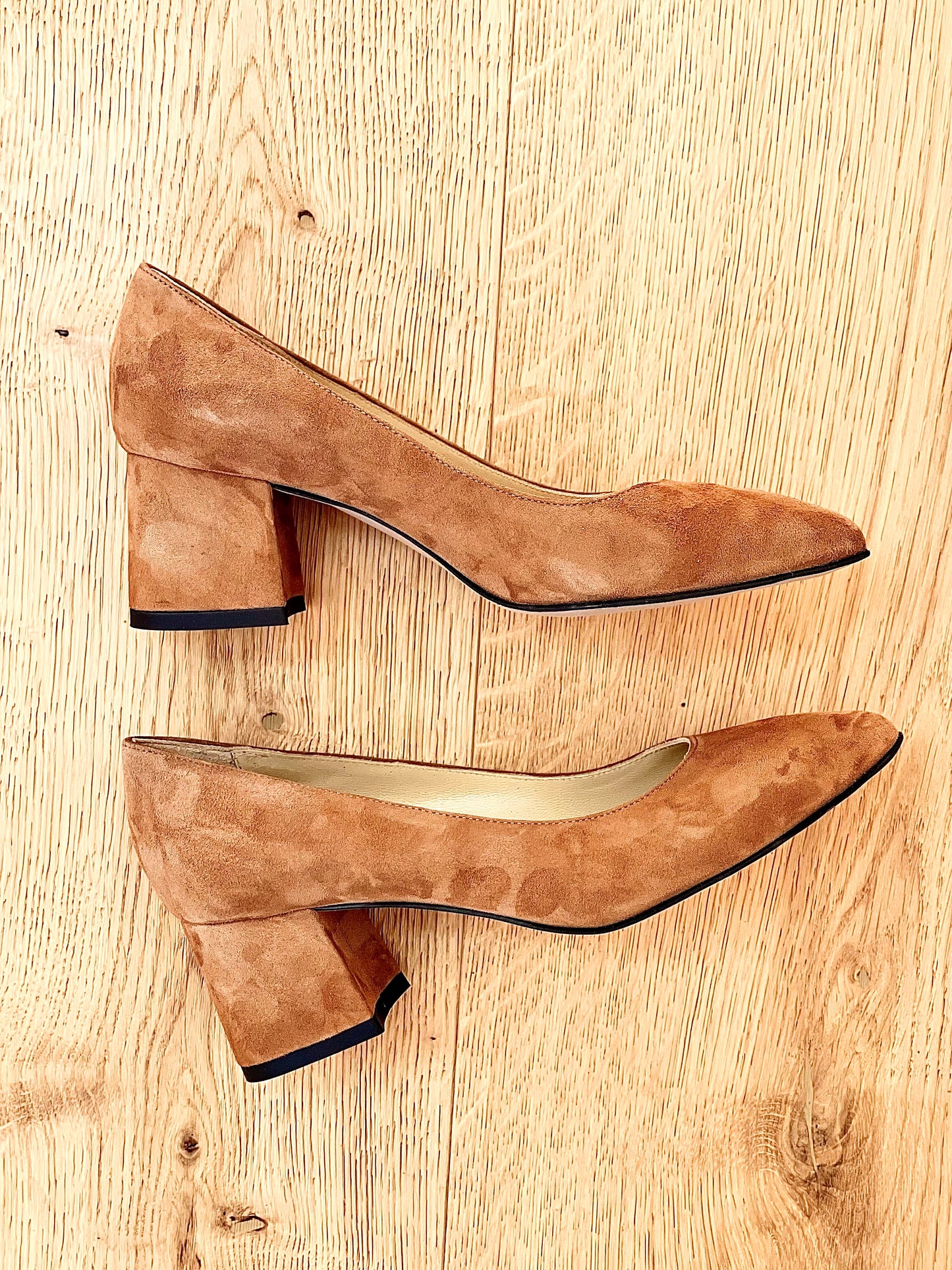 INNA SUEDE LEATHER