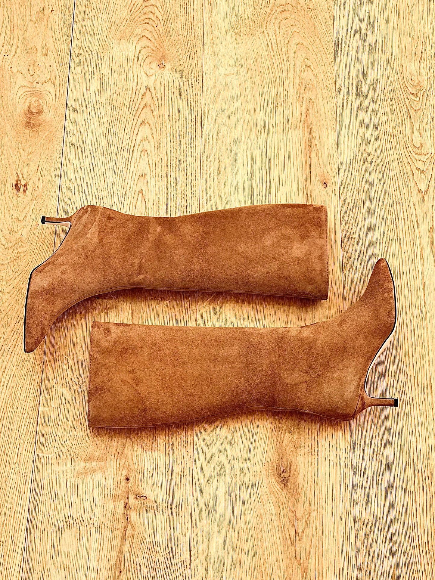 MELISSA SUEDE LEATHER