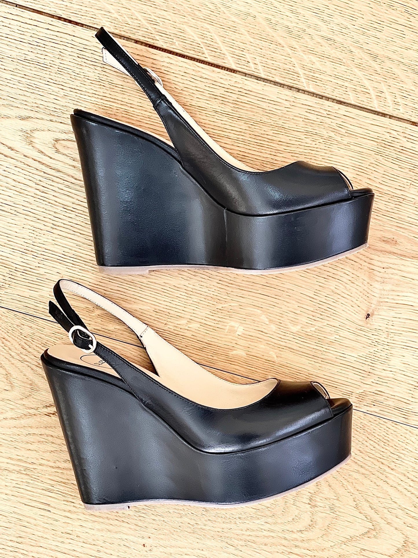CARACAS LEATHER BLACK