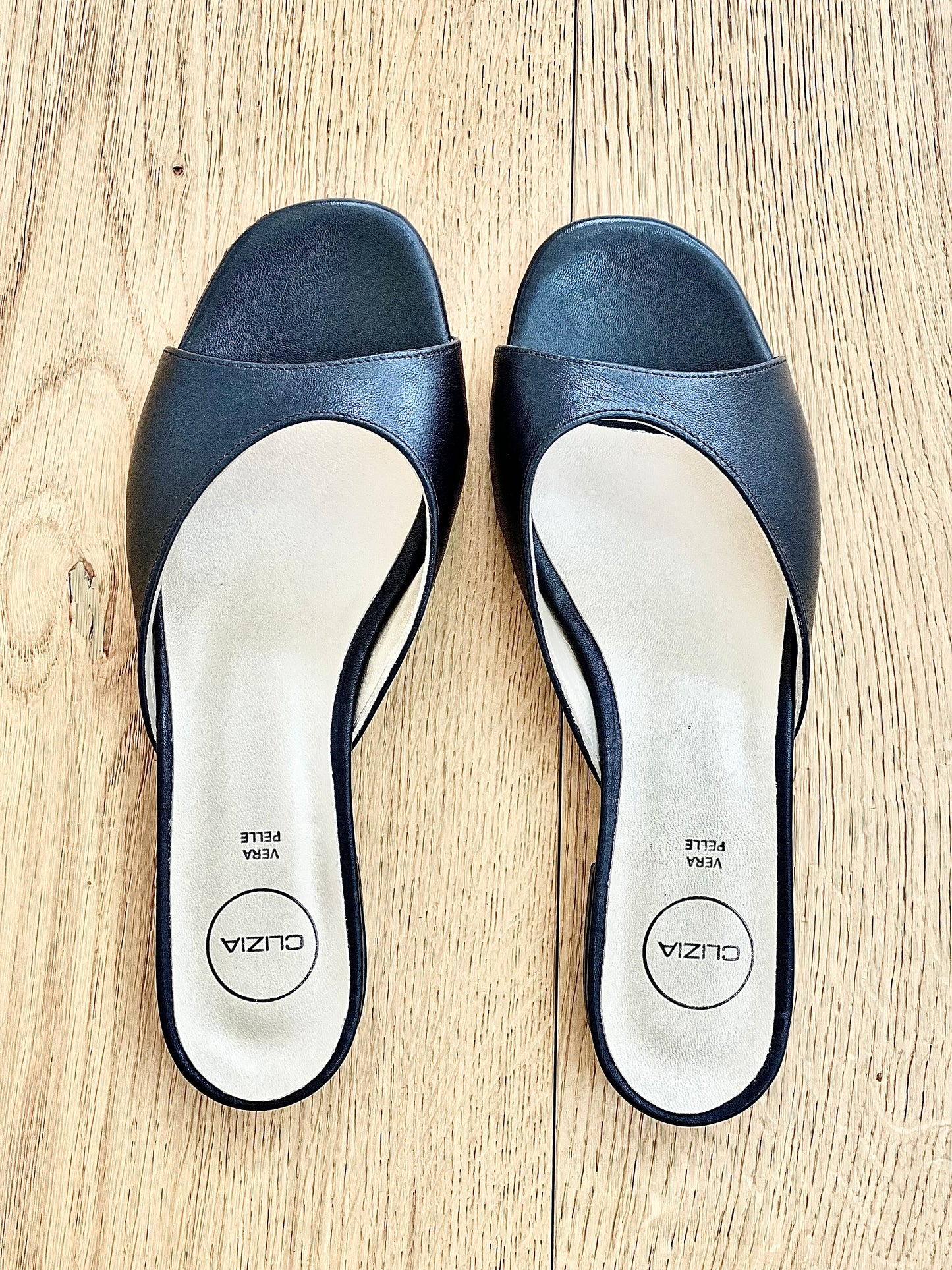 MIRIAM LEATHER BLACK