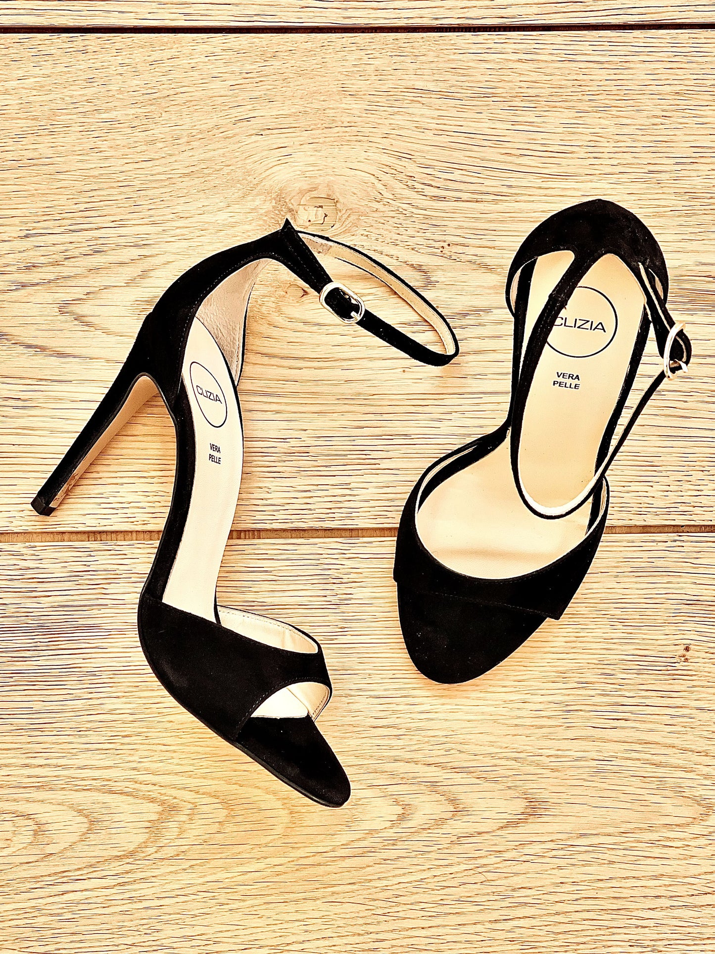 ISABEL BLACK SUEDE