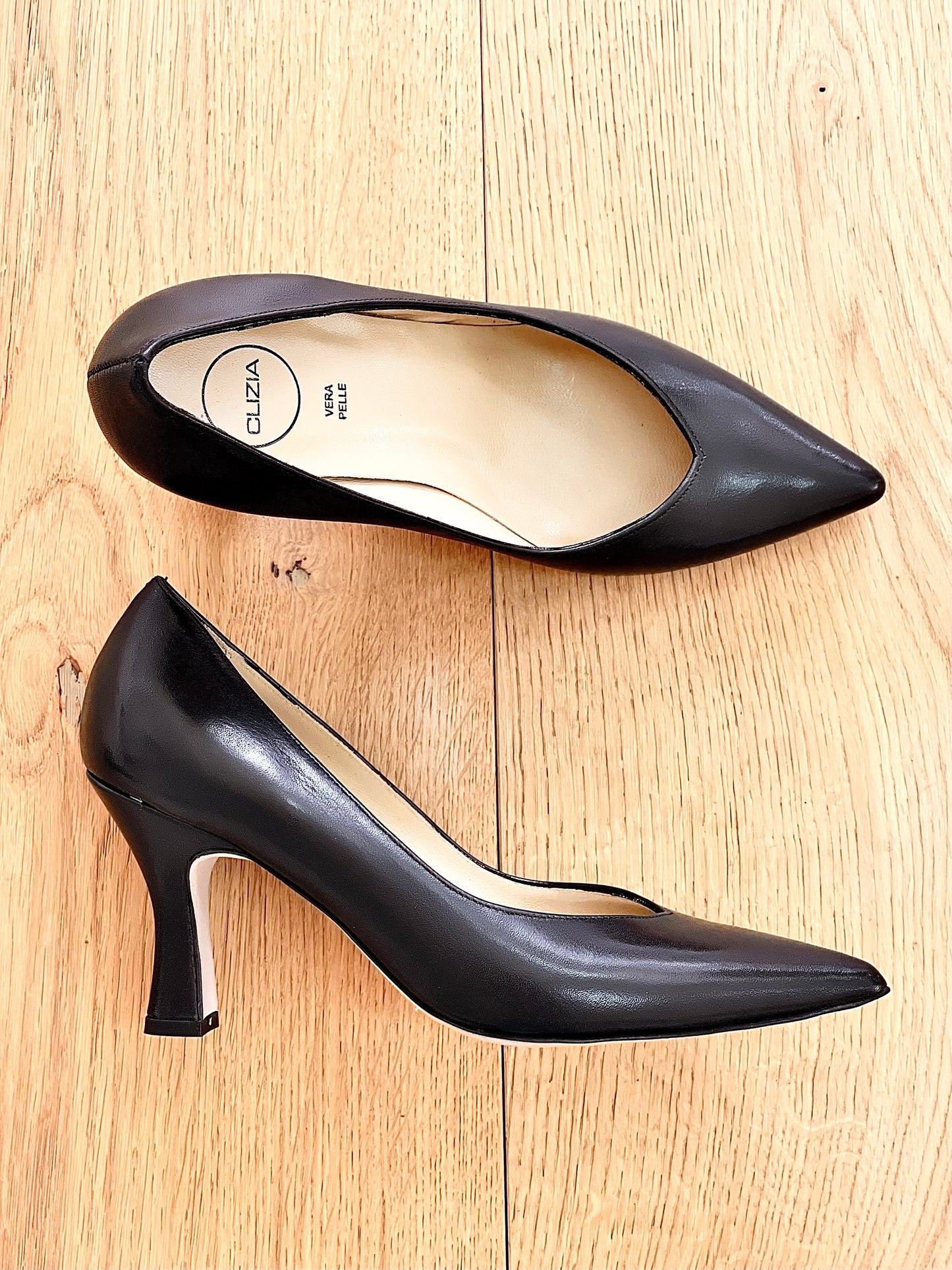 AMALIA LEATHER BLACK