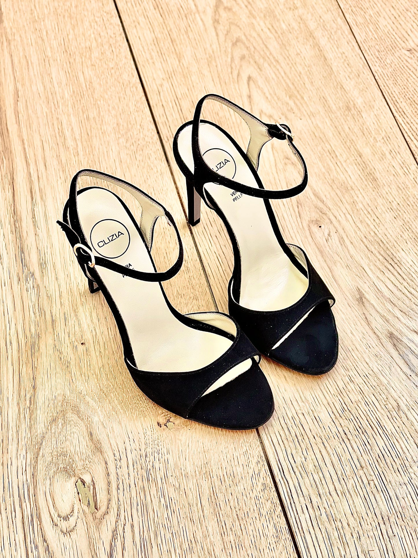 JODIE BLACK SUEDE