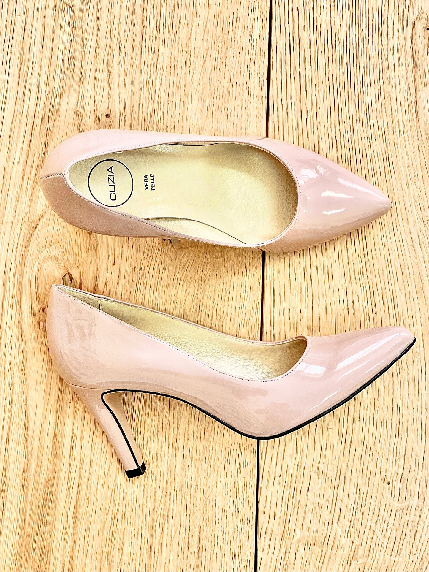 EMY NUDE PATENT LEATHER