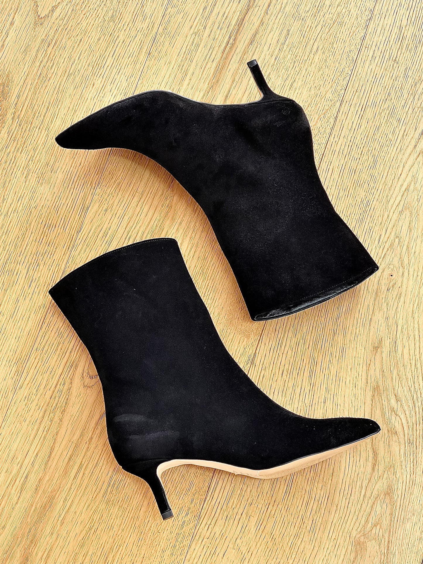 MERLIN BLACK SUEDE