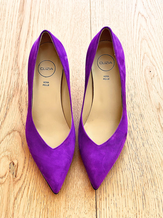 PURPLE SUEDE SUSAN