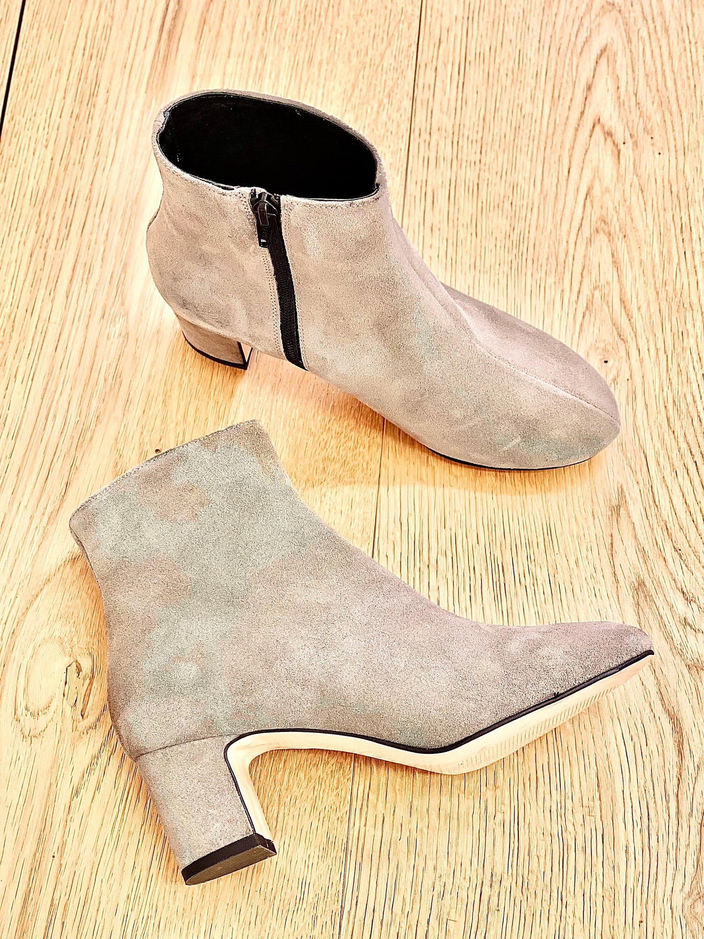 LUCAS SUEDE TAUPE