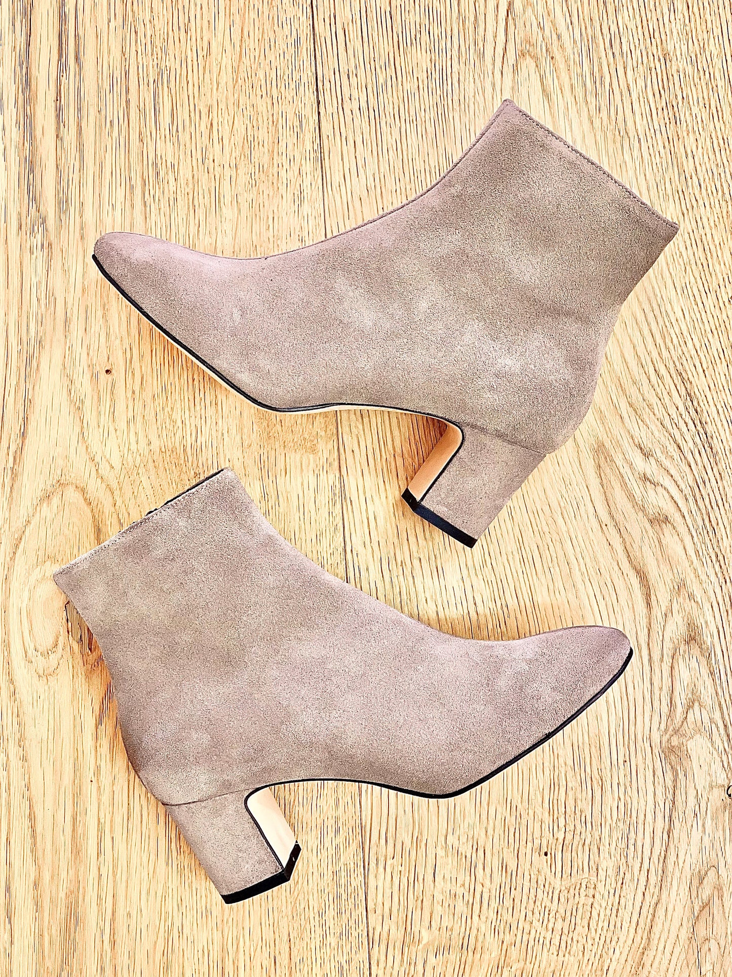 LUCAS SUEDE TAUPE