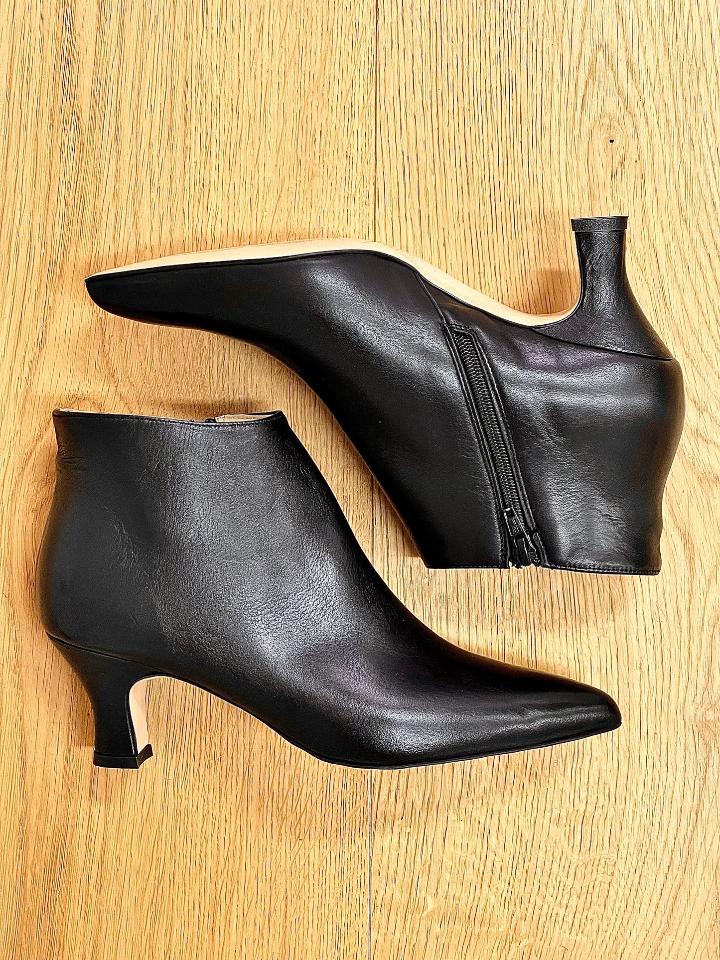 NICK LEATHER BLACK
