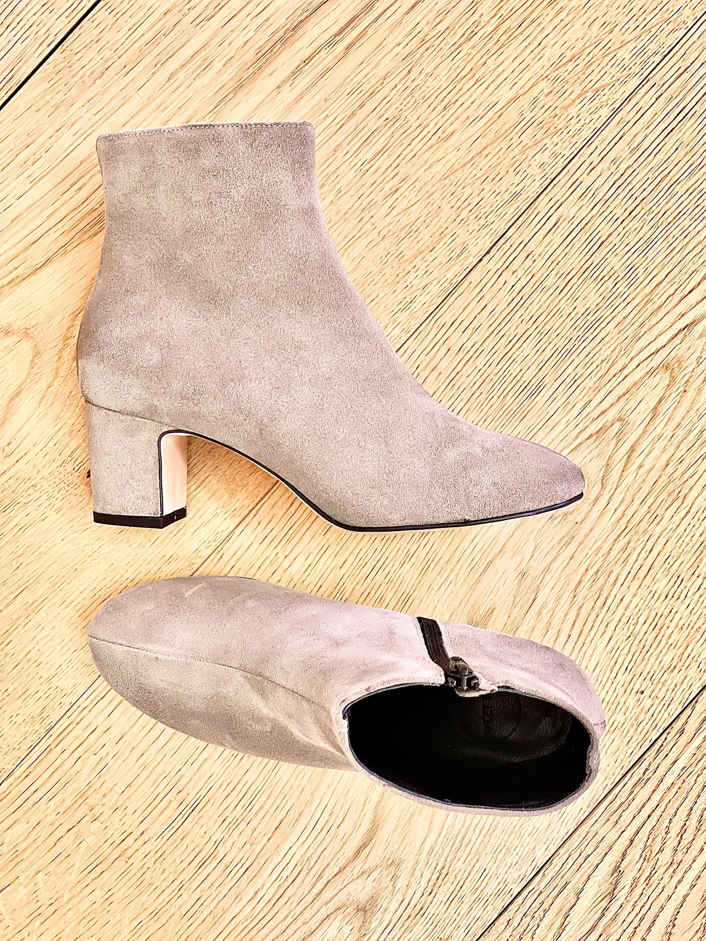 LUCAS SUEDE TAUPE