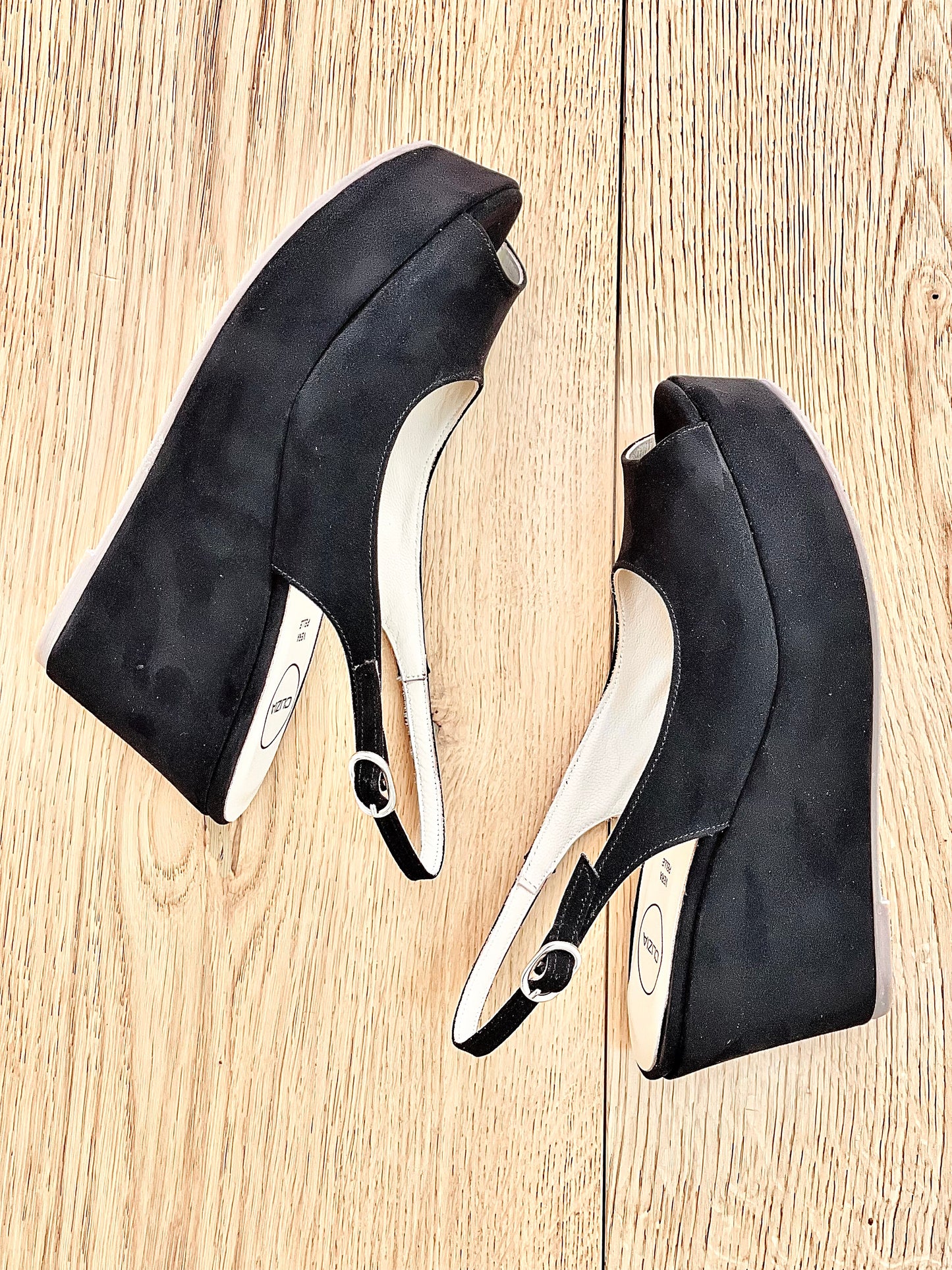 BLACK SUEDE BOGOTA