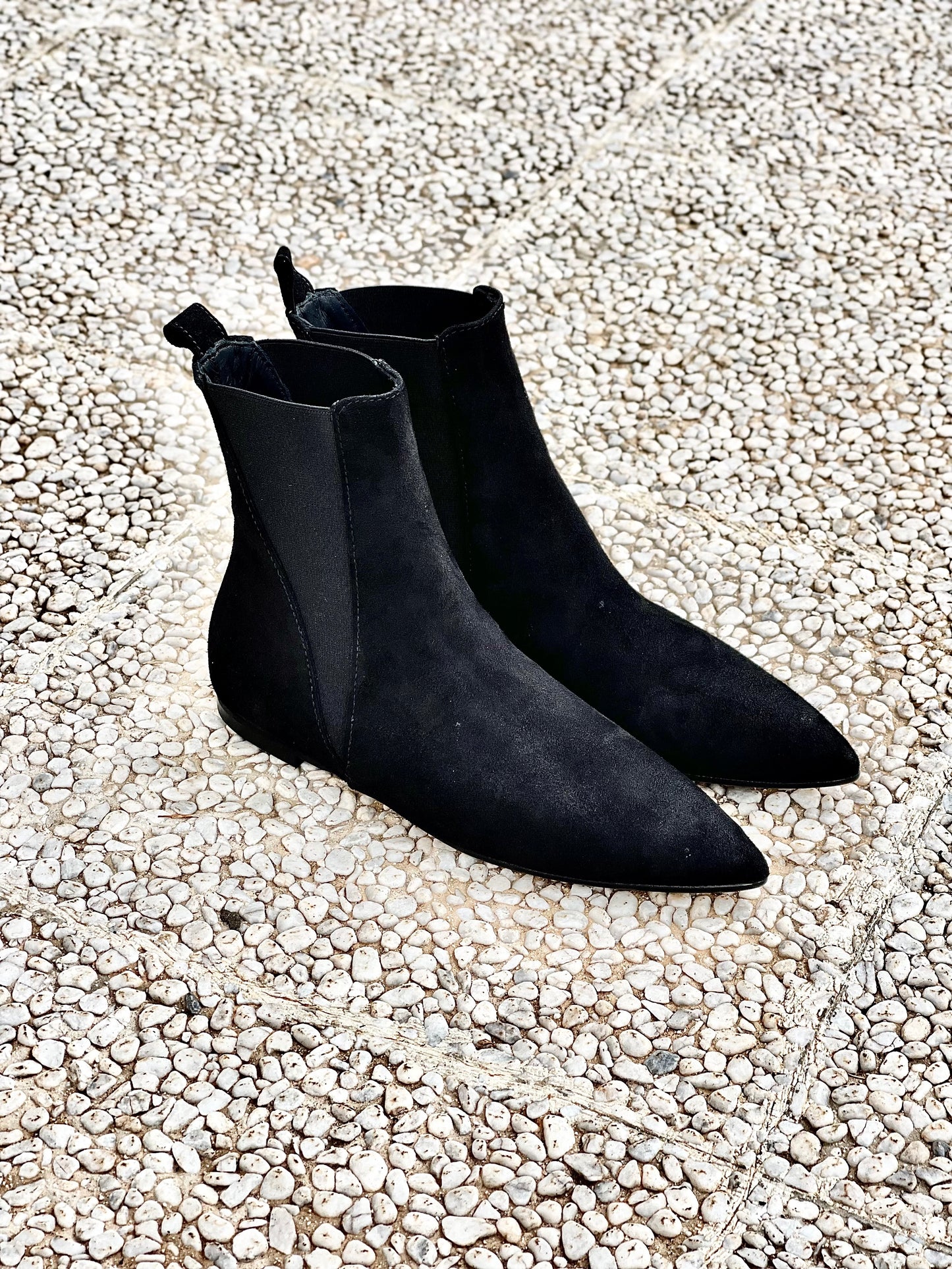 ALEX BLACK SUEDE