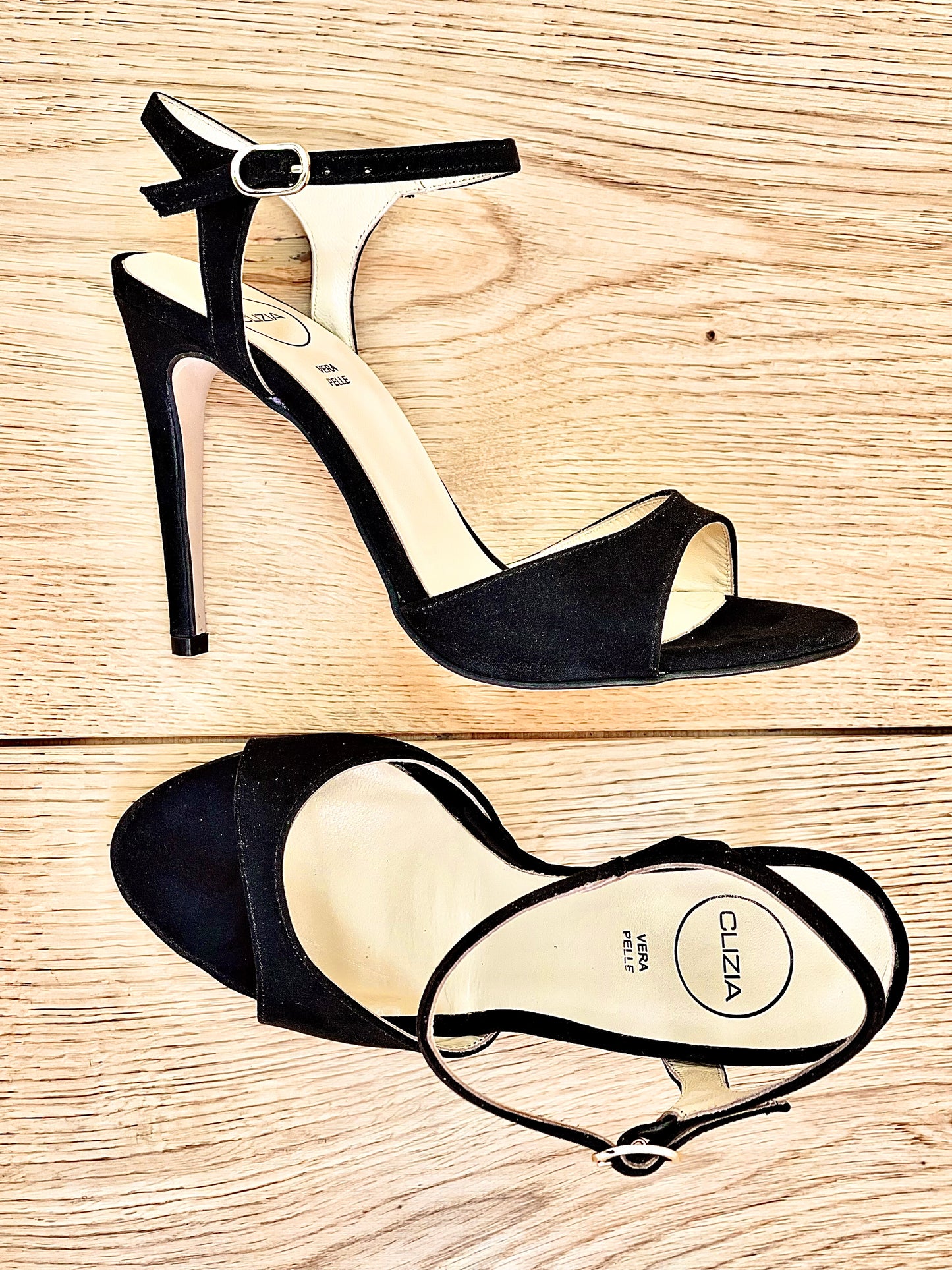 JODIE BLACK SUEDE