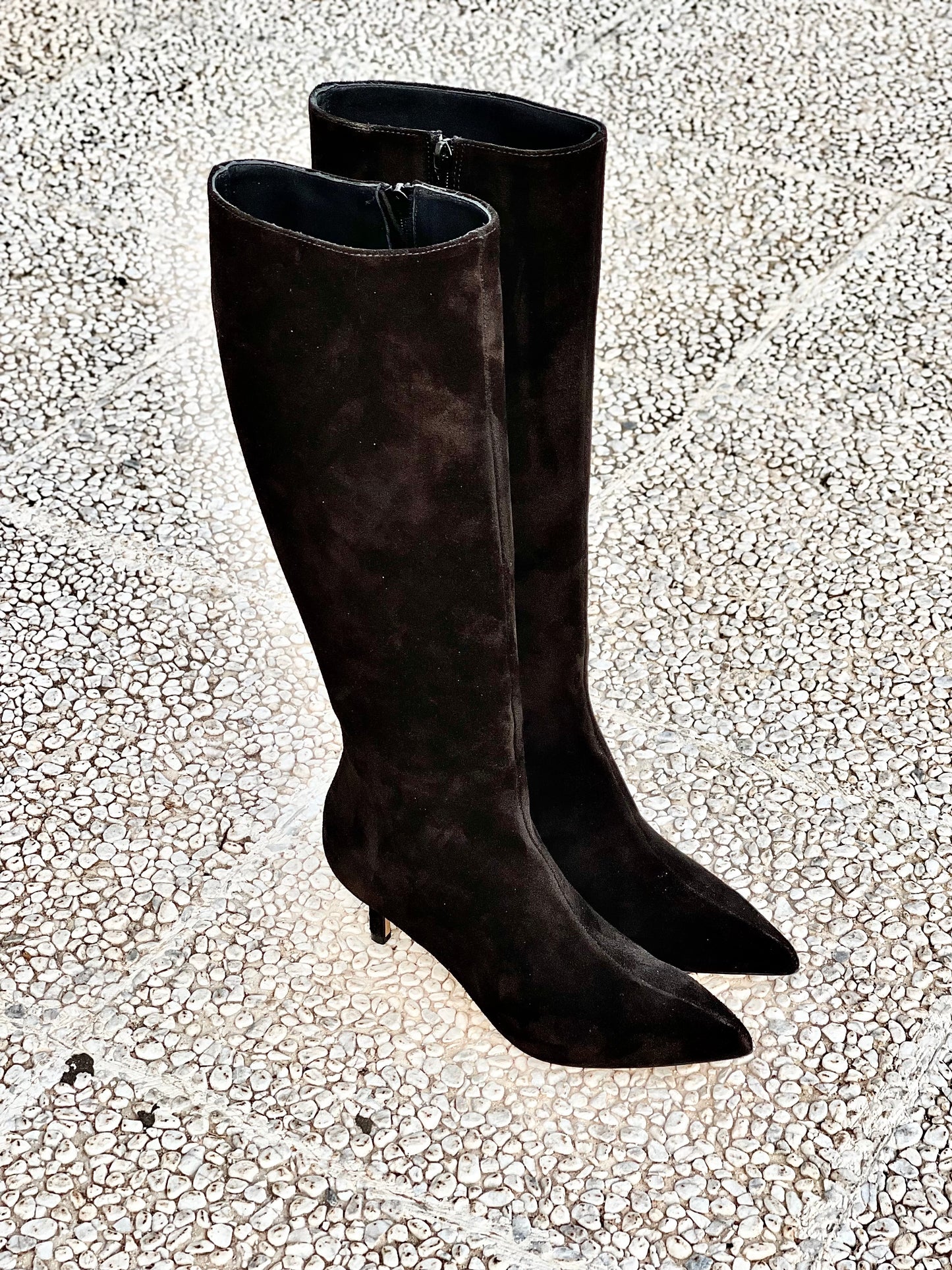 CANDY BLACK SUEDE