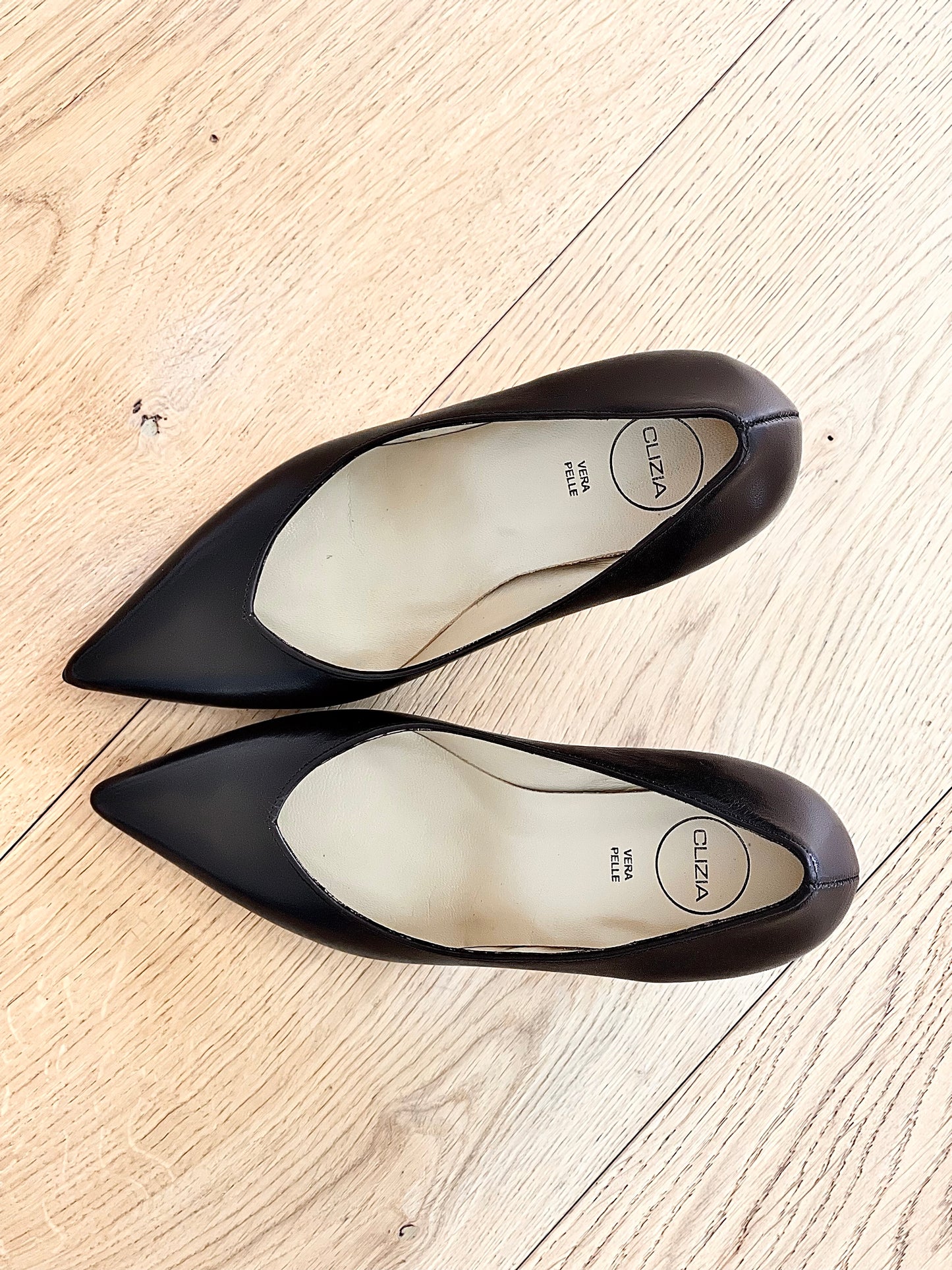 AMALIA LEATHER BLACK