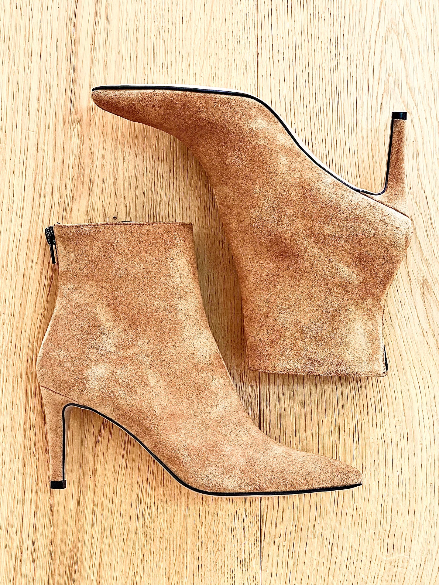 IRIS SUEDE LEATHER
