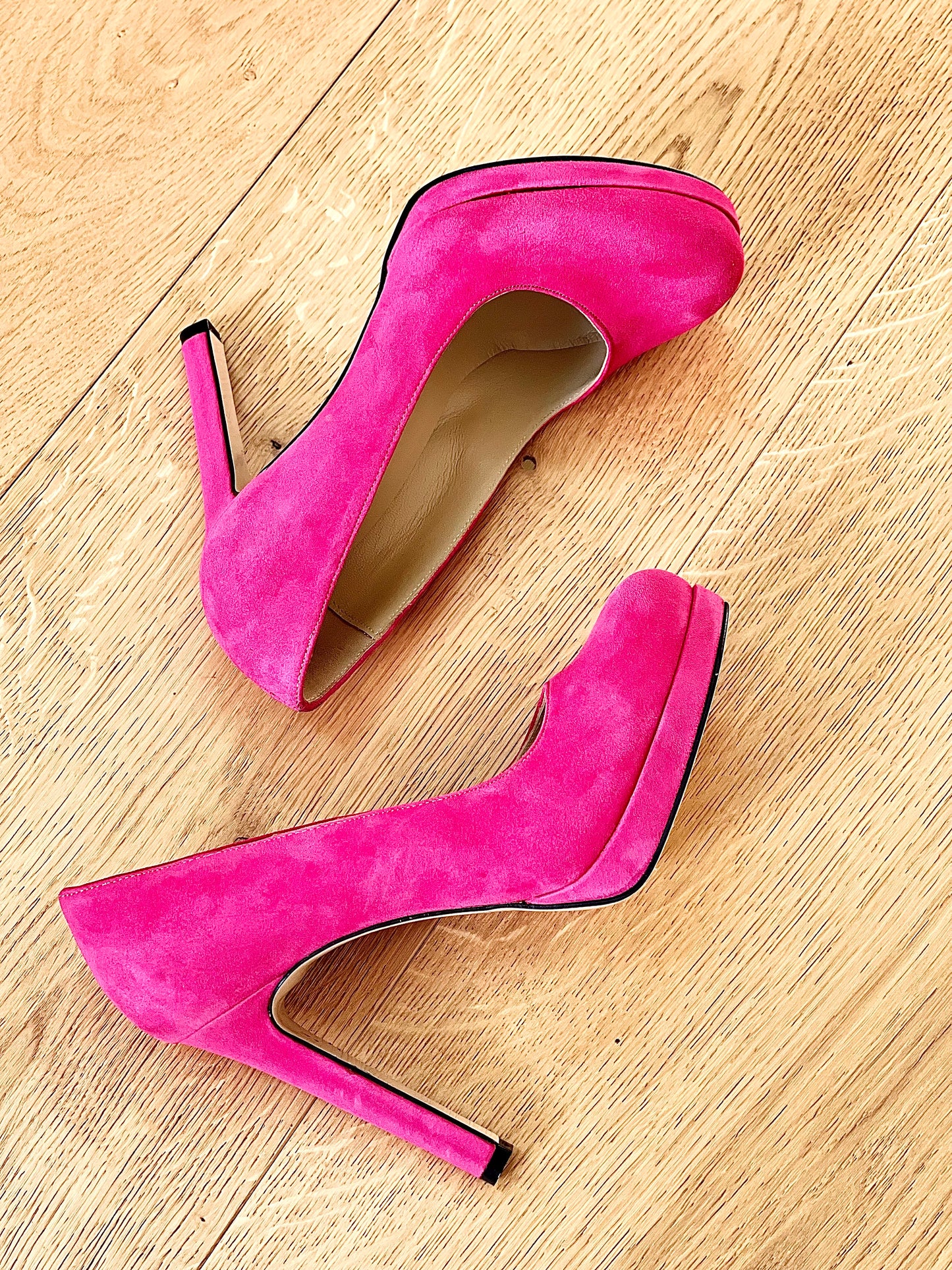 ANNA FUCHSIA SUEDE