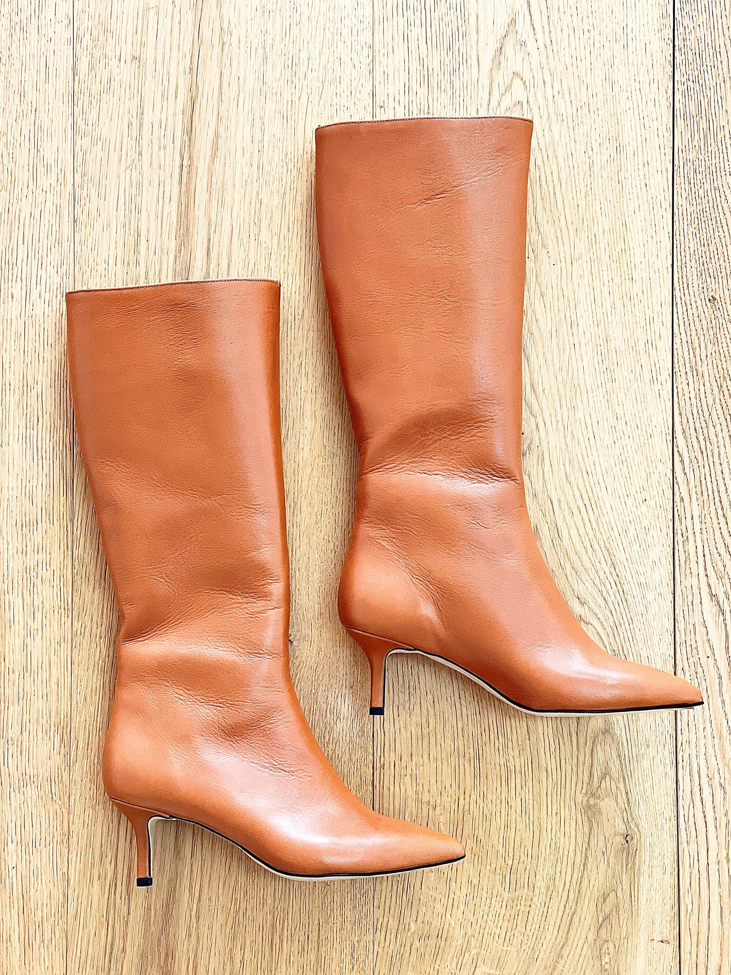 MELISSA LEATHER LEATHER