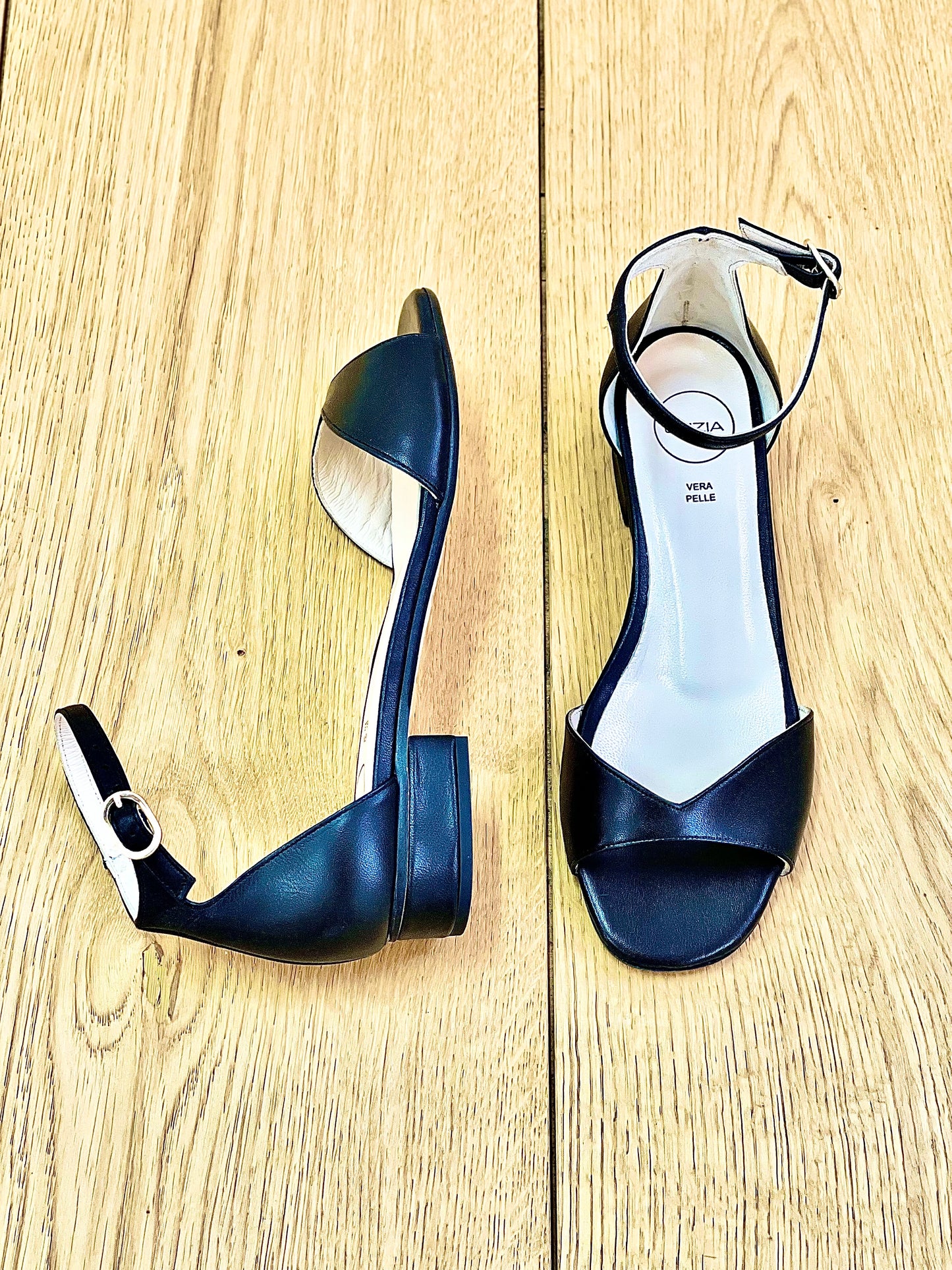 BALI BLACK