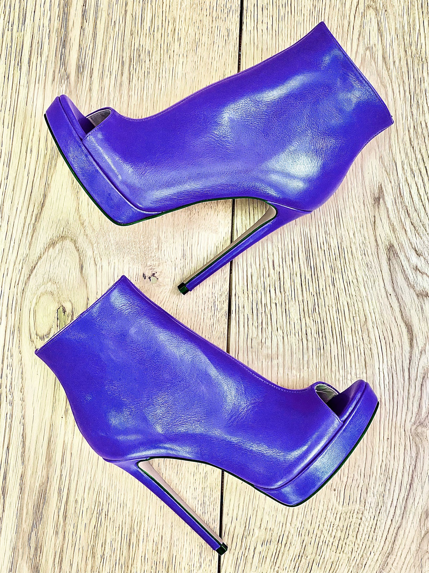 LONDON BLUETTE LEATHER