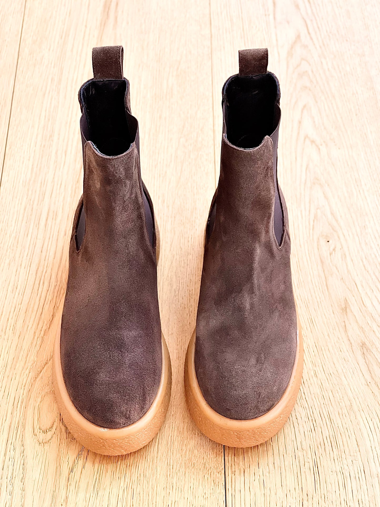 BROWN SUEDE NIZZA