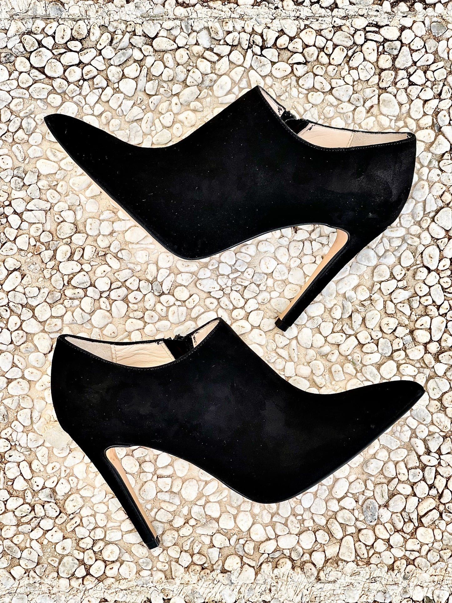 LUISE BLACK SUEDE