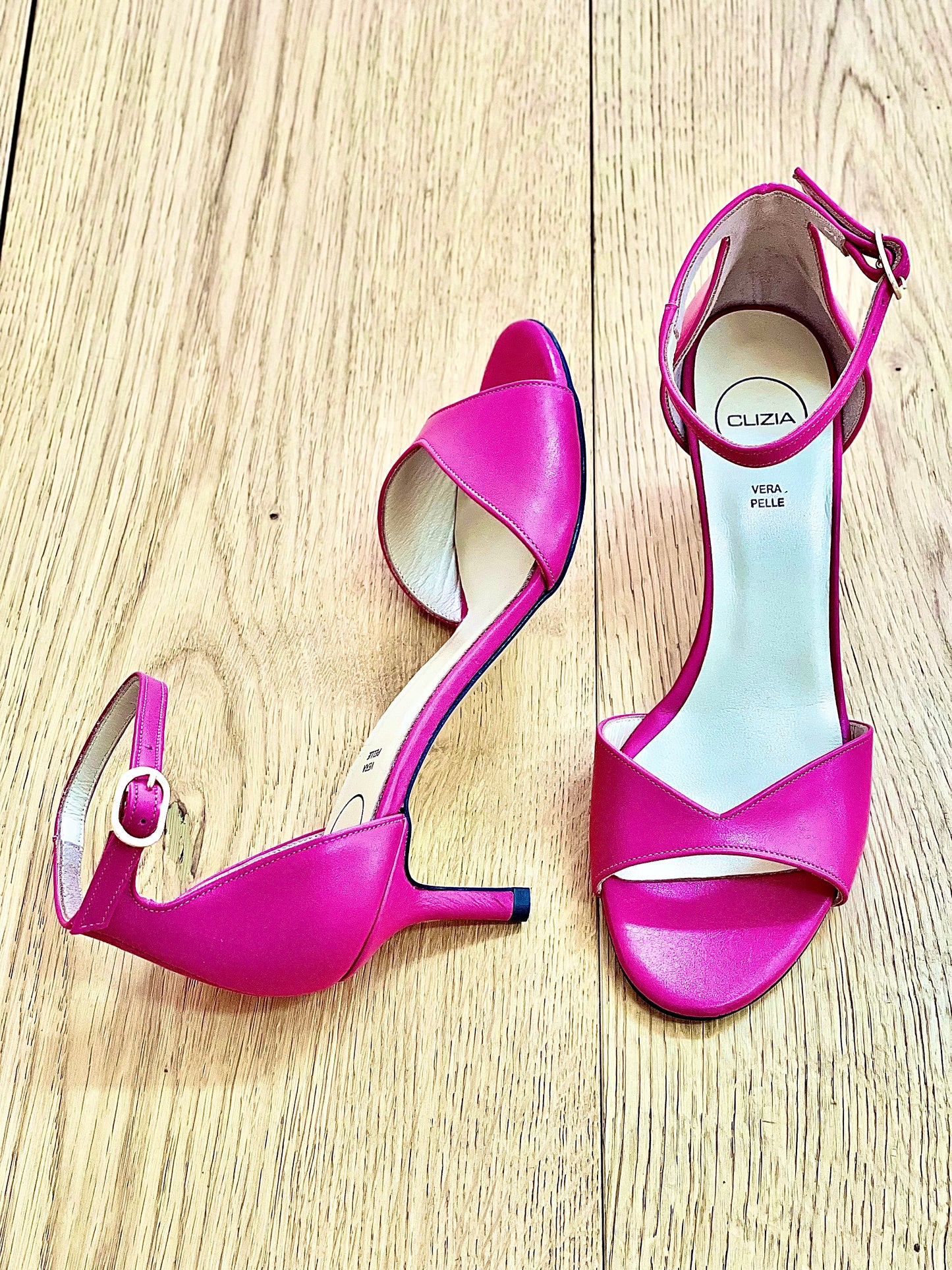 SHYLA LEATHER FUCHSIA