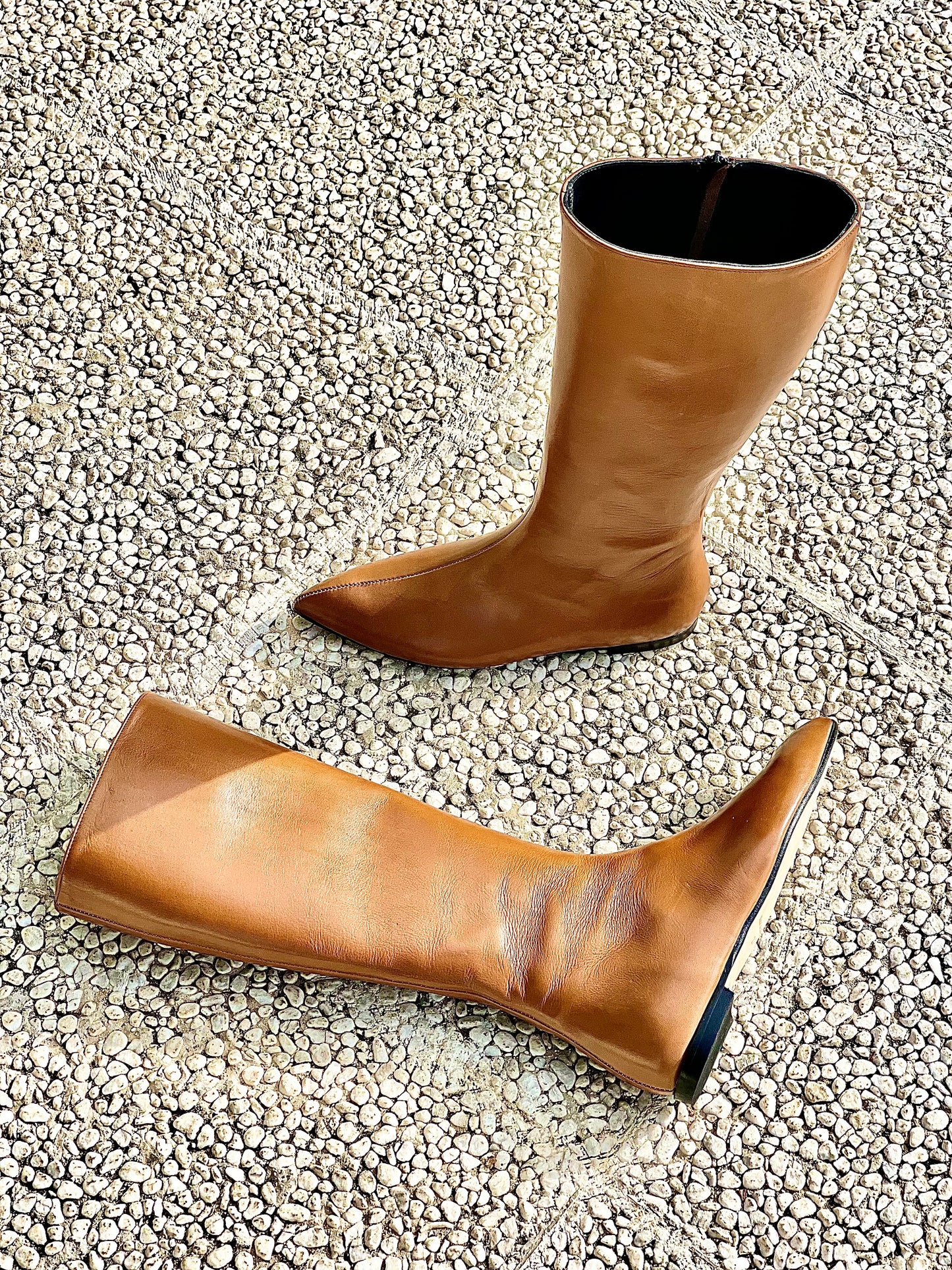 PETER LEATHER LEATHER