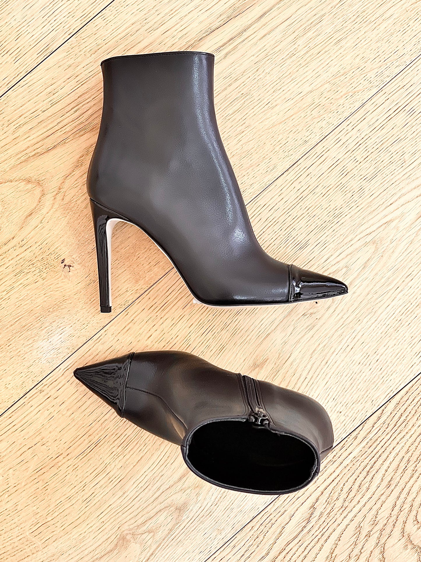 MAGDA LEATHER BLACK