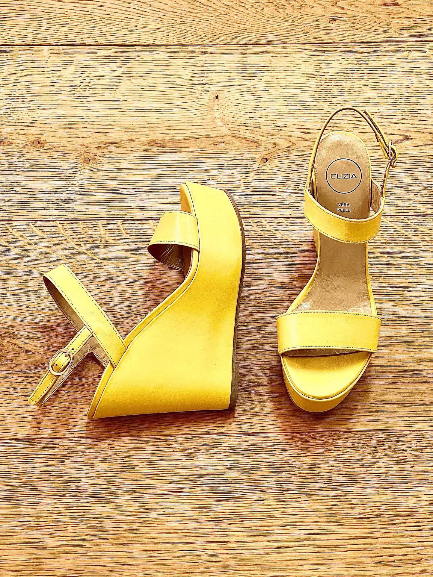 EDELIS YELLOW LEATHER