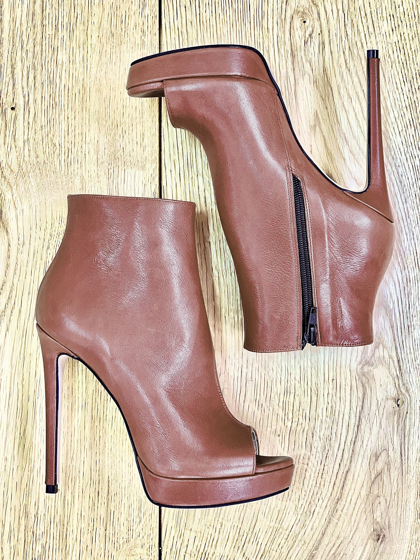 LONDON BROWN LEATHER